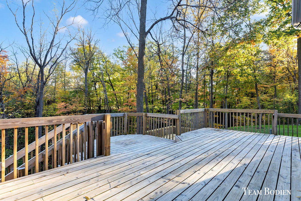 3442 Cascade Road SE Grand Rapids MI 49546