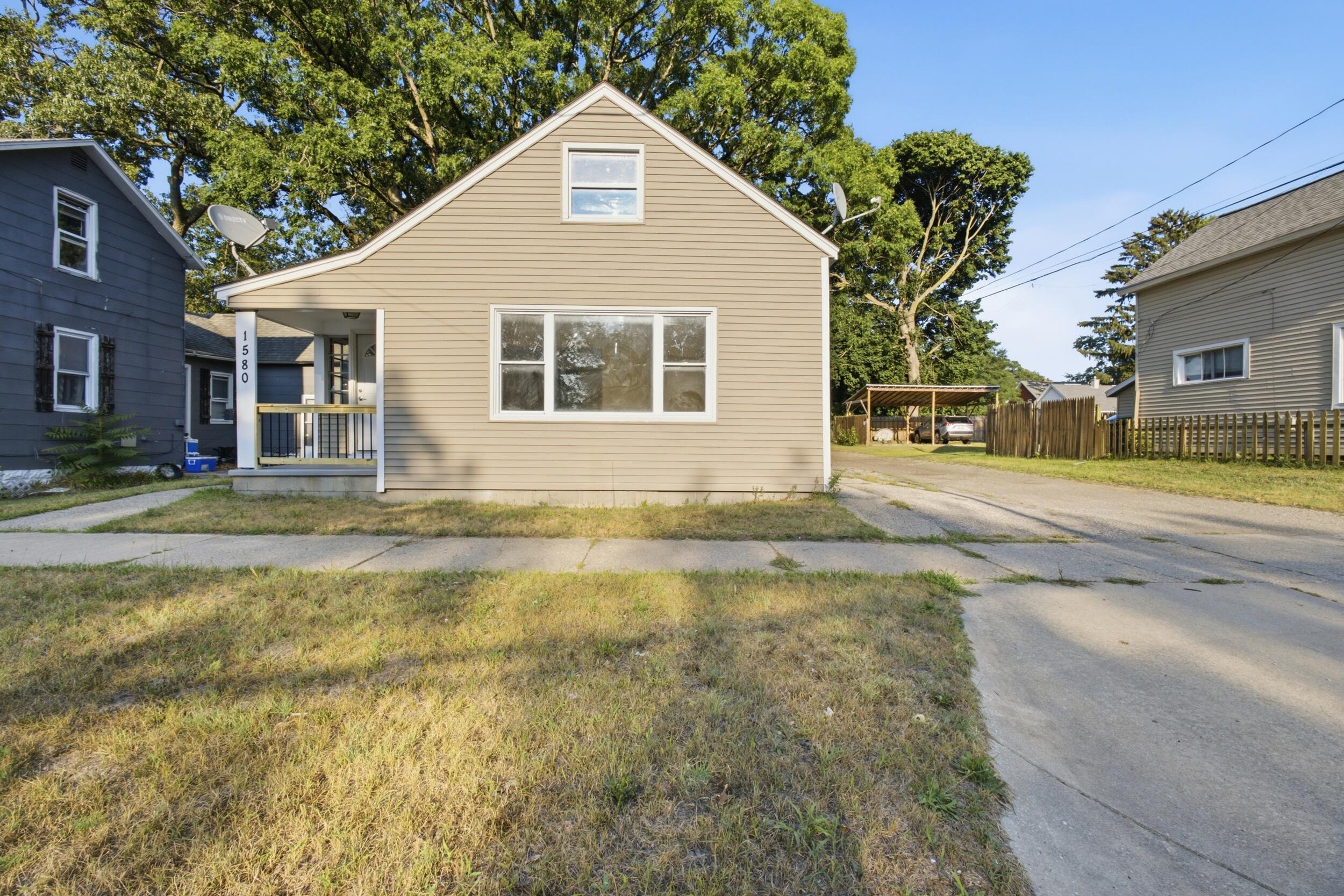 1580 Beidler Street Muskegon MI 49441