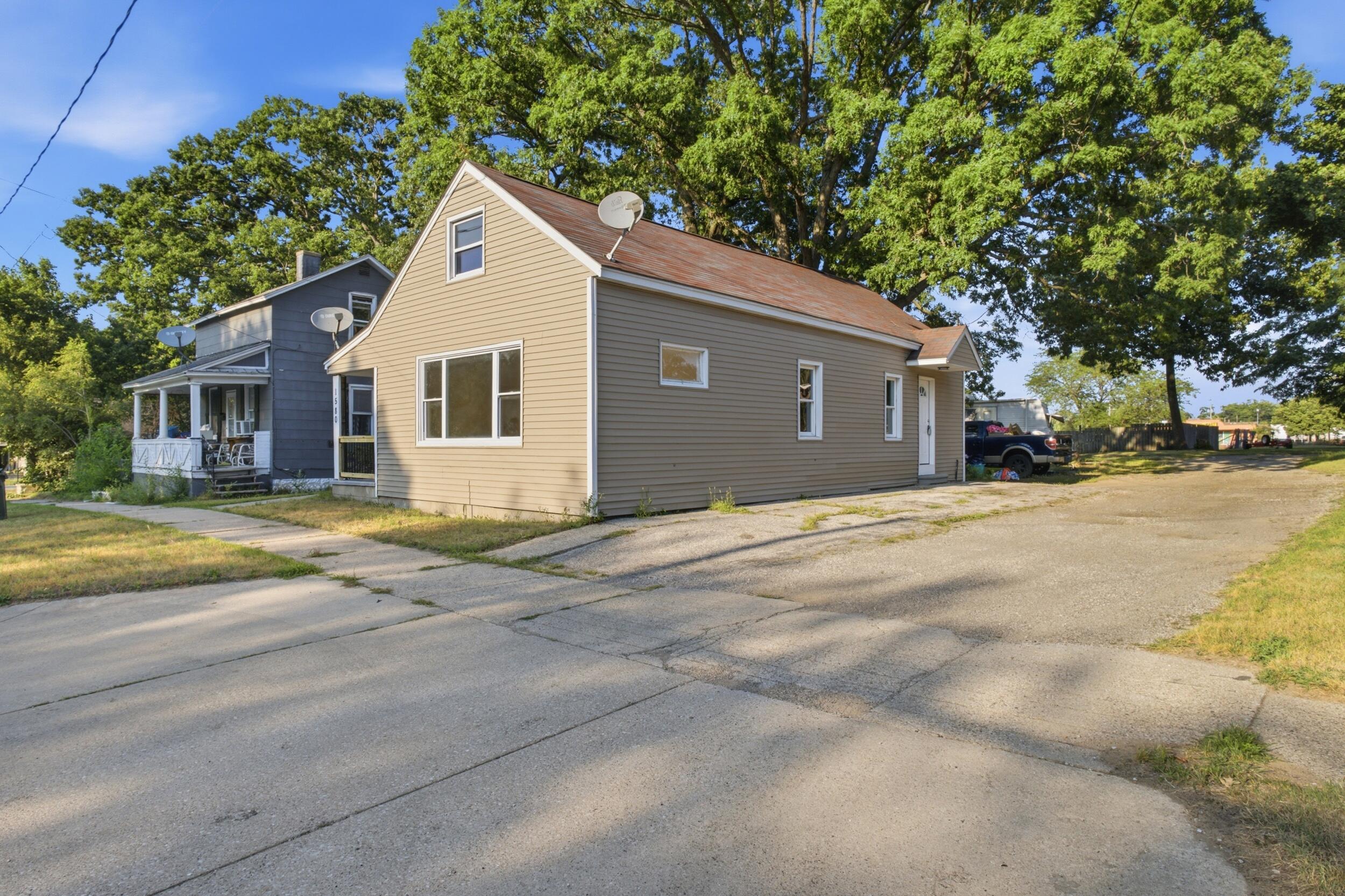 1580 Beidler Street Muskegon MI 49441