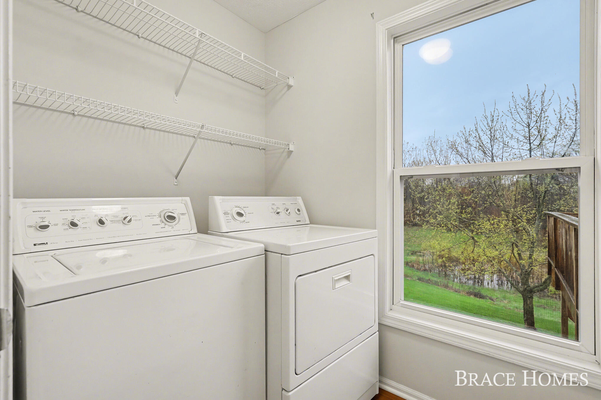 2511 Black Horse Drive NE Grand Rapids MI 49505