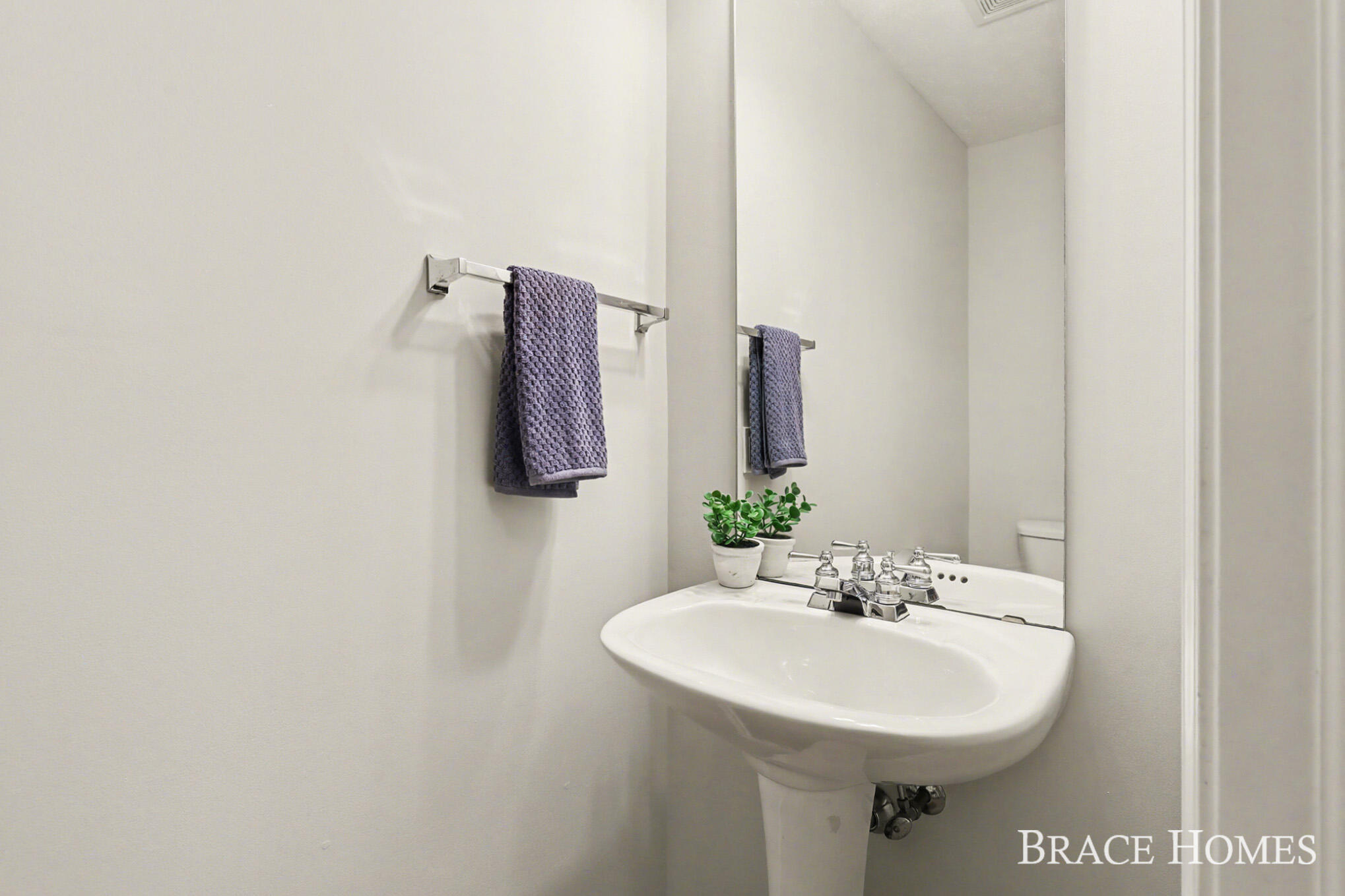 2511 Black Horse Drive NE Grand Rapids MI 49505