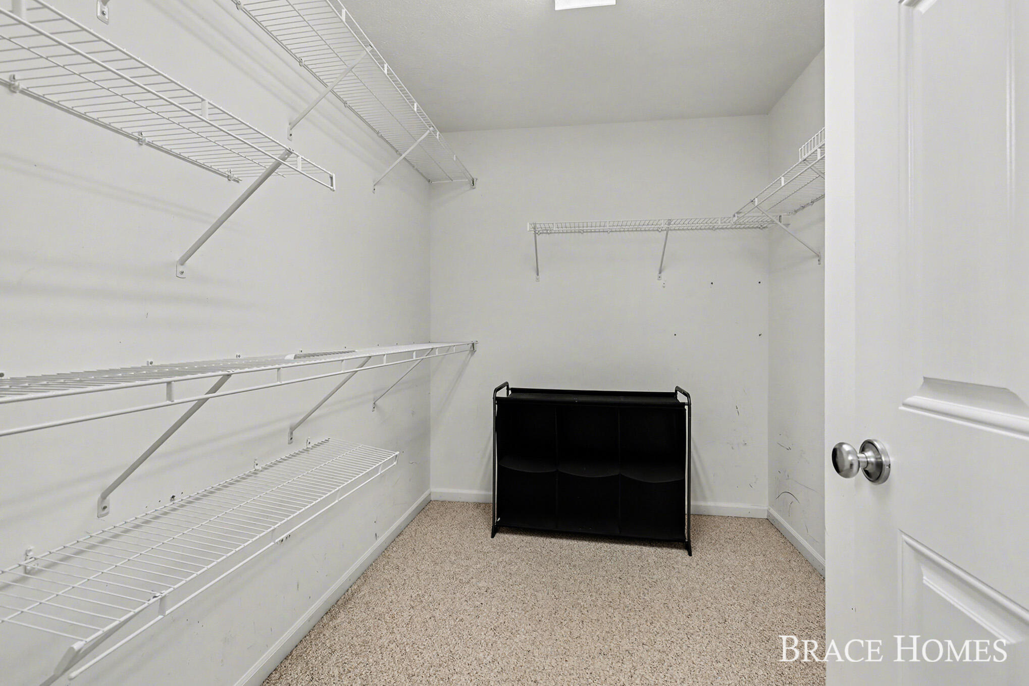 2511 Black Horse Drive NE Grand Rapids MI 49505