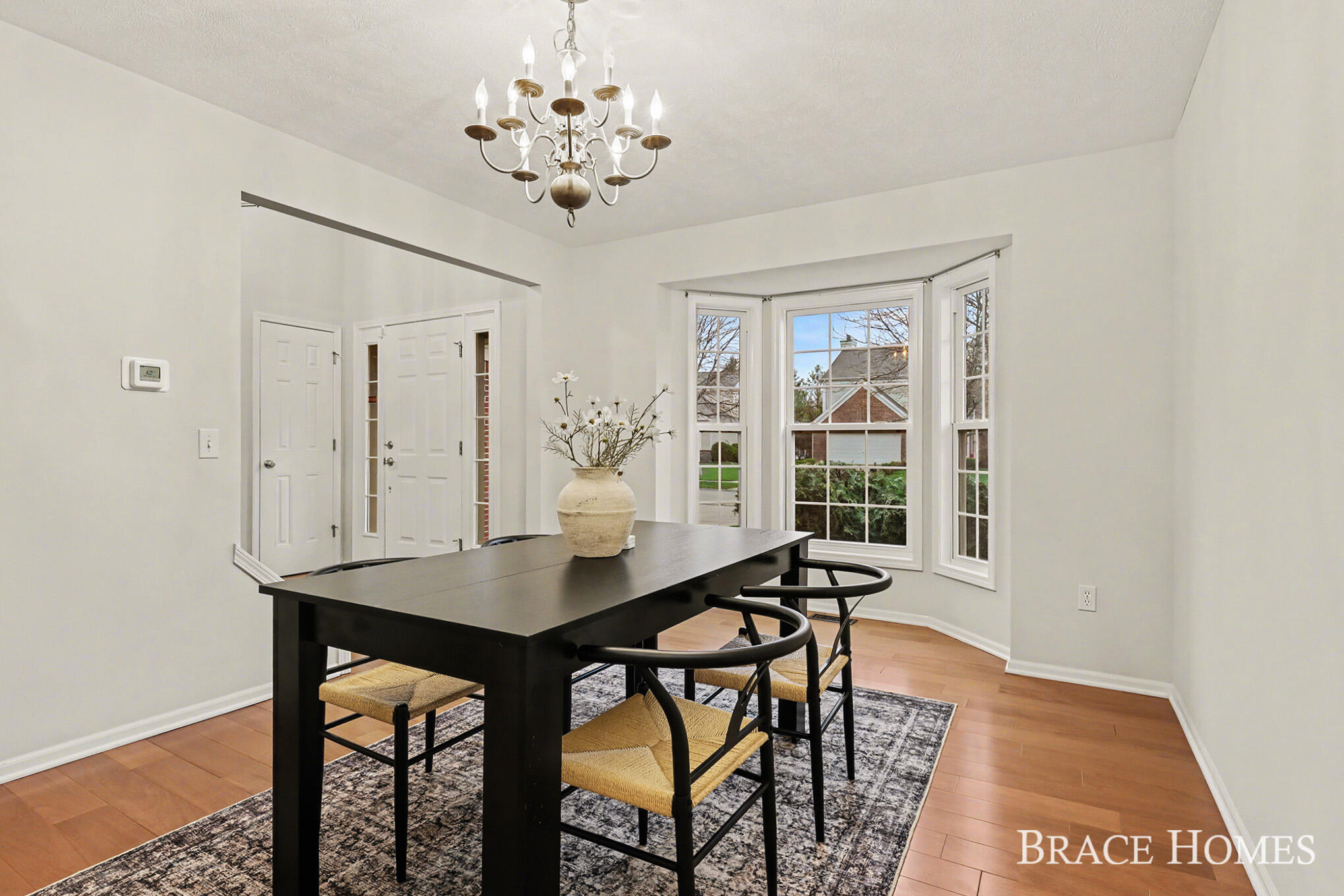 2511 Black Horse Drive NE Grand Rapids MI 49505