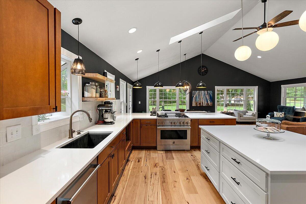 6388 Sycamore Bluff Coloma MI 49038