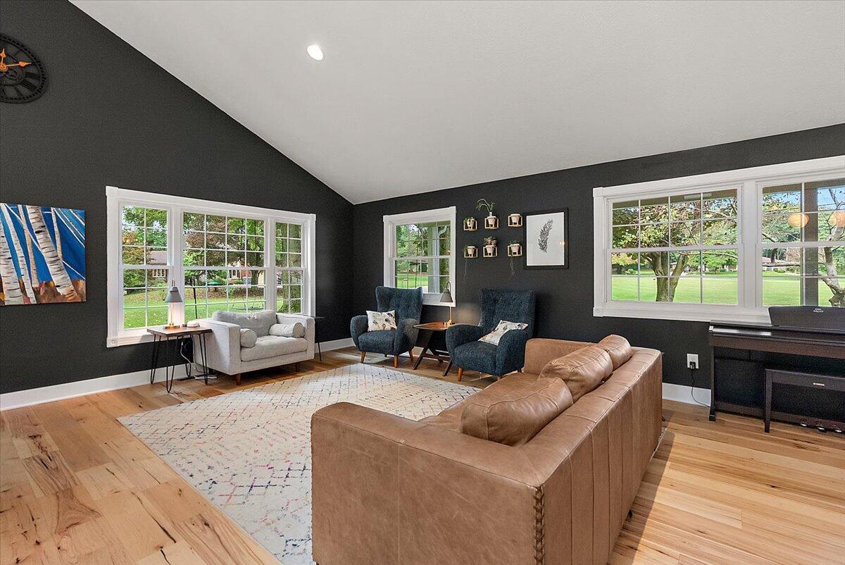 6388 Sycamore Bluff Coloma MI 49038