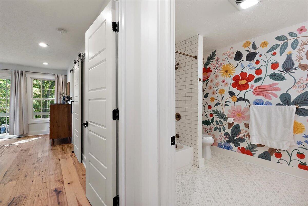 6388 Sycamore Bluff Coloma MI 49038