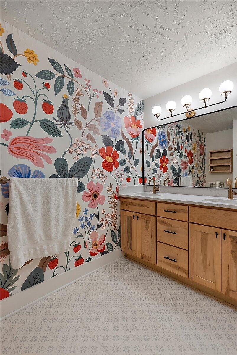 6388 Sycamore Bluff Coloma MI 49038