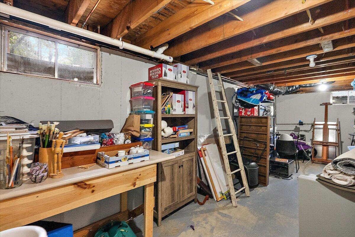 6388 Sycamore Bluff Coloma MI 49038