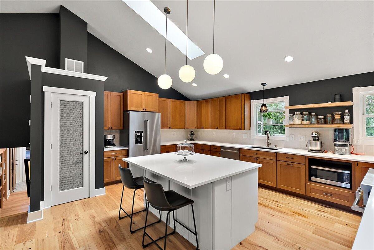 6388 Sycamore Bluff Coloma MI 49038