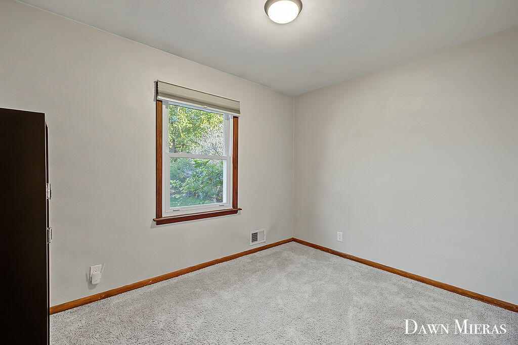 543 Brownell Street SE Grand Rapids MI 49548