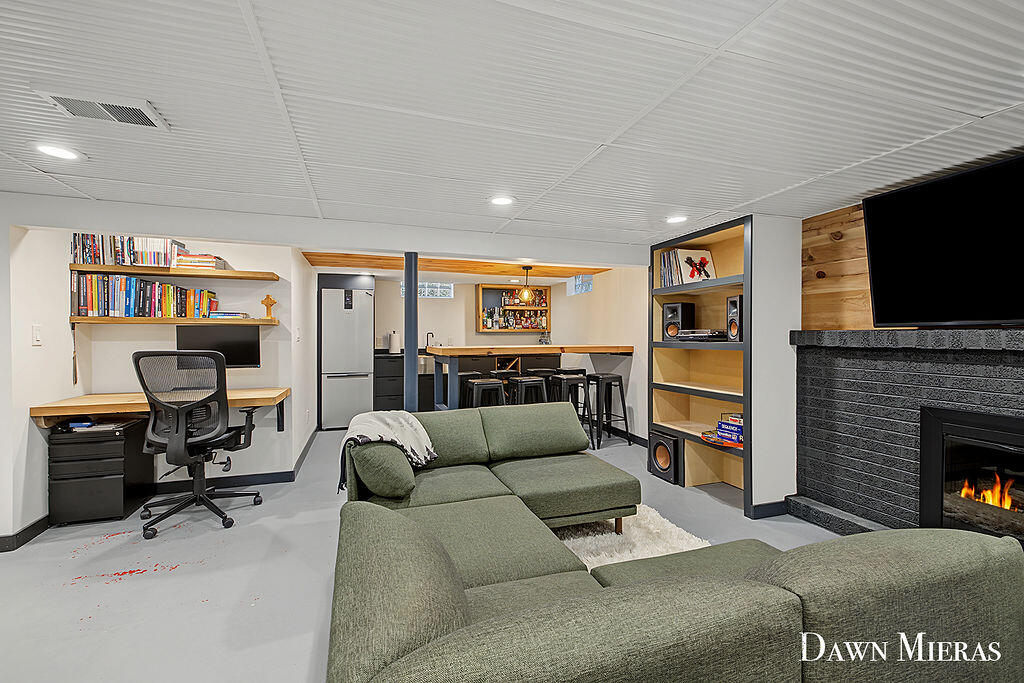 543 Brownell Street SE Grand Rapids MI 49548