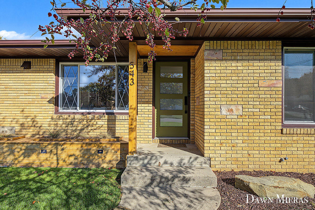 543 Brownell Street SE Grand Rapids MI 49548