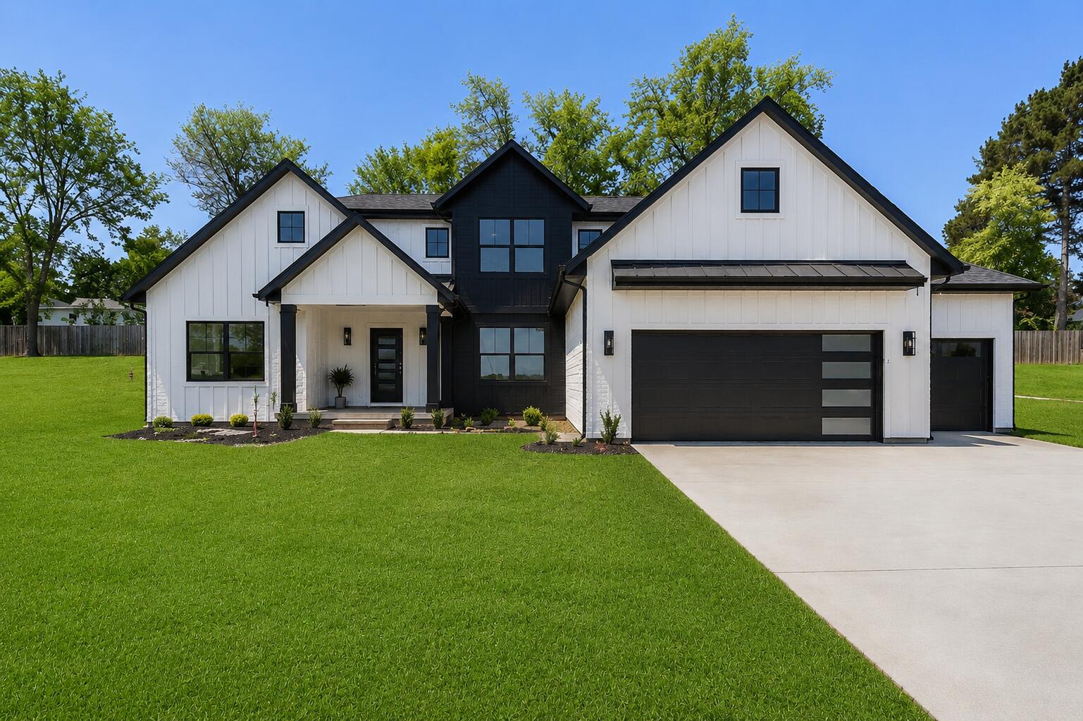 383 Rogue River View Drive NE Rockford MI 49341