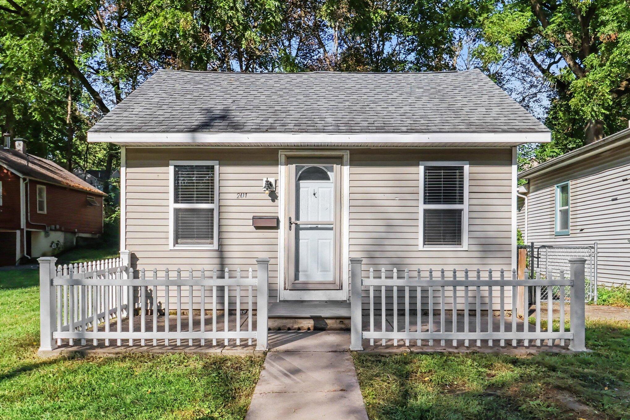 201 N Clarendon Street Kalamazoo MI 49006