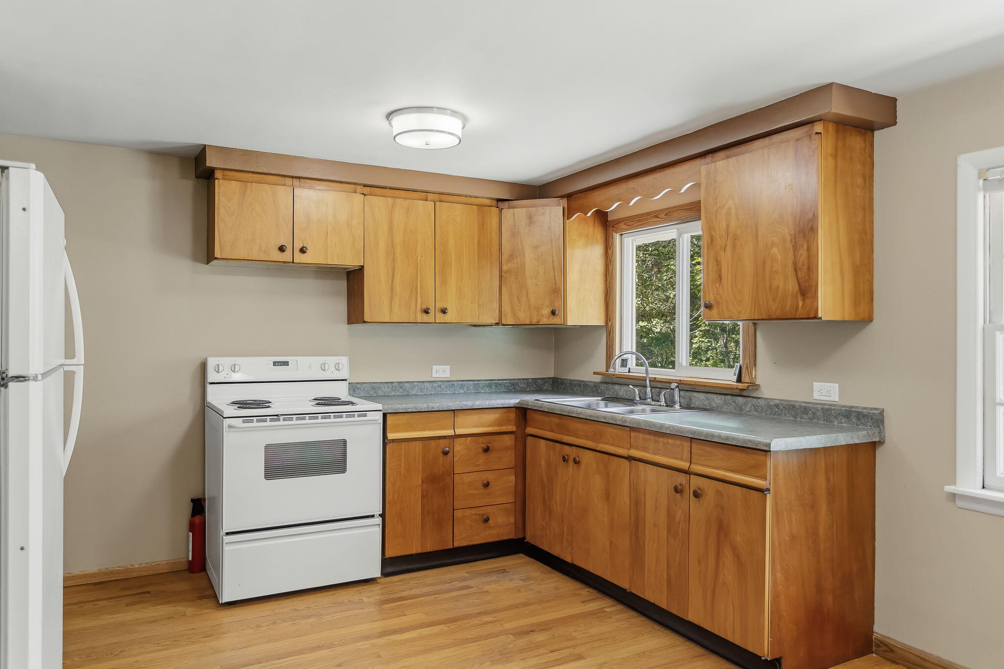 73028 26th Avenue South Haven MI 49090