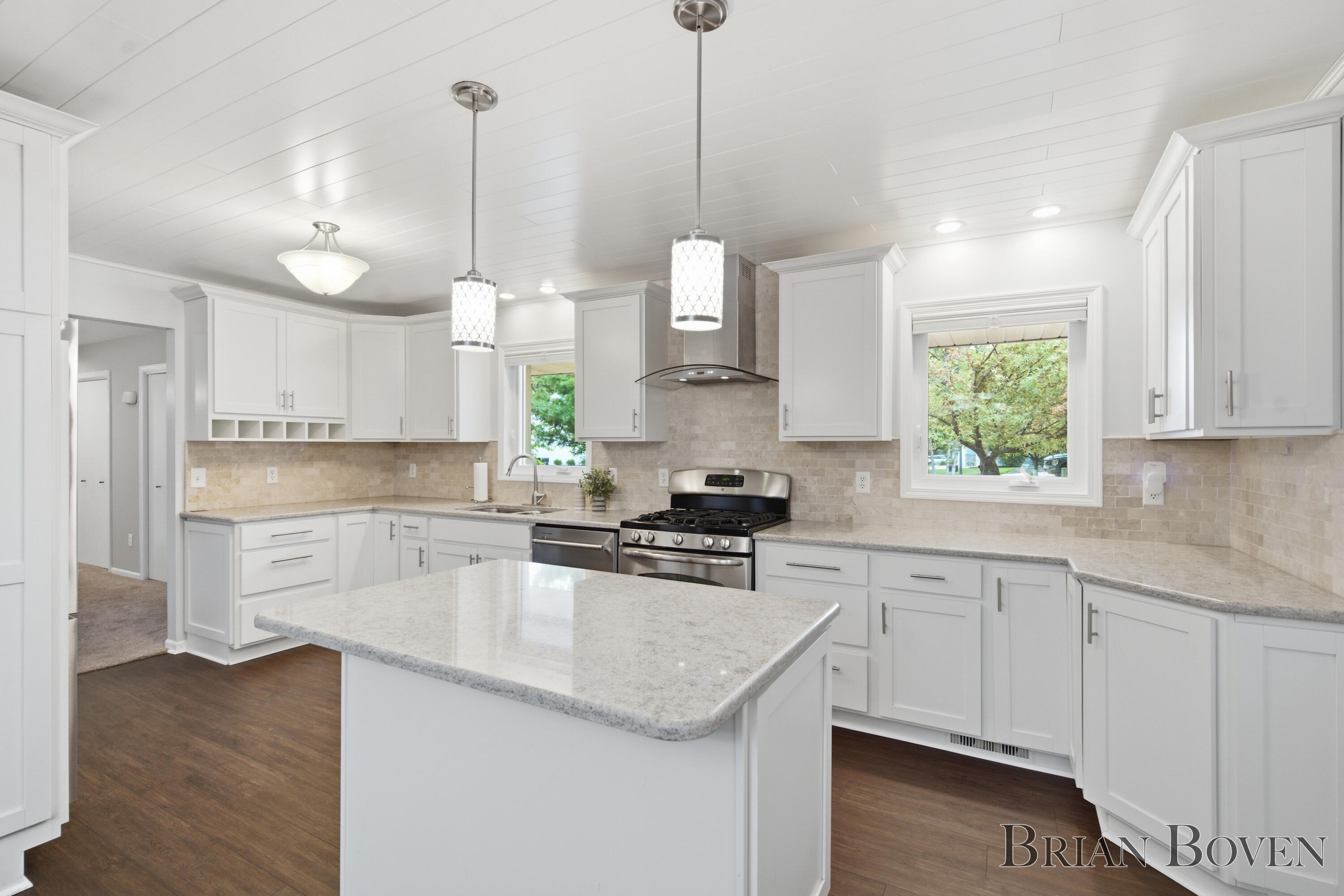 2704 Copper Hill Drive NE Grand Rapids MI 49525