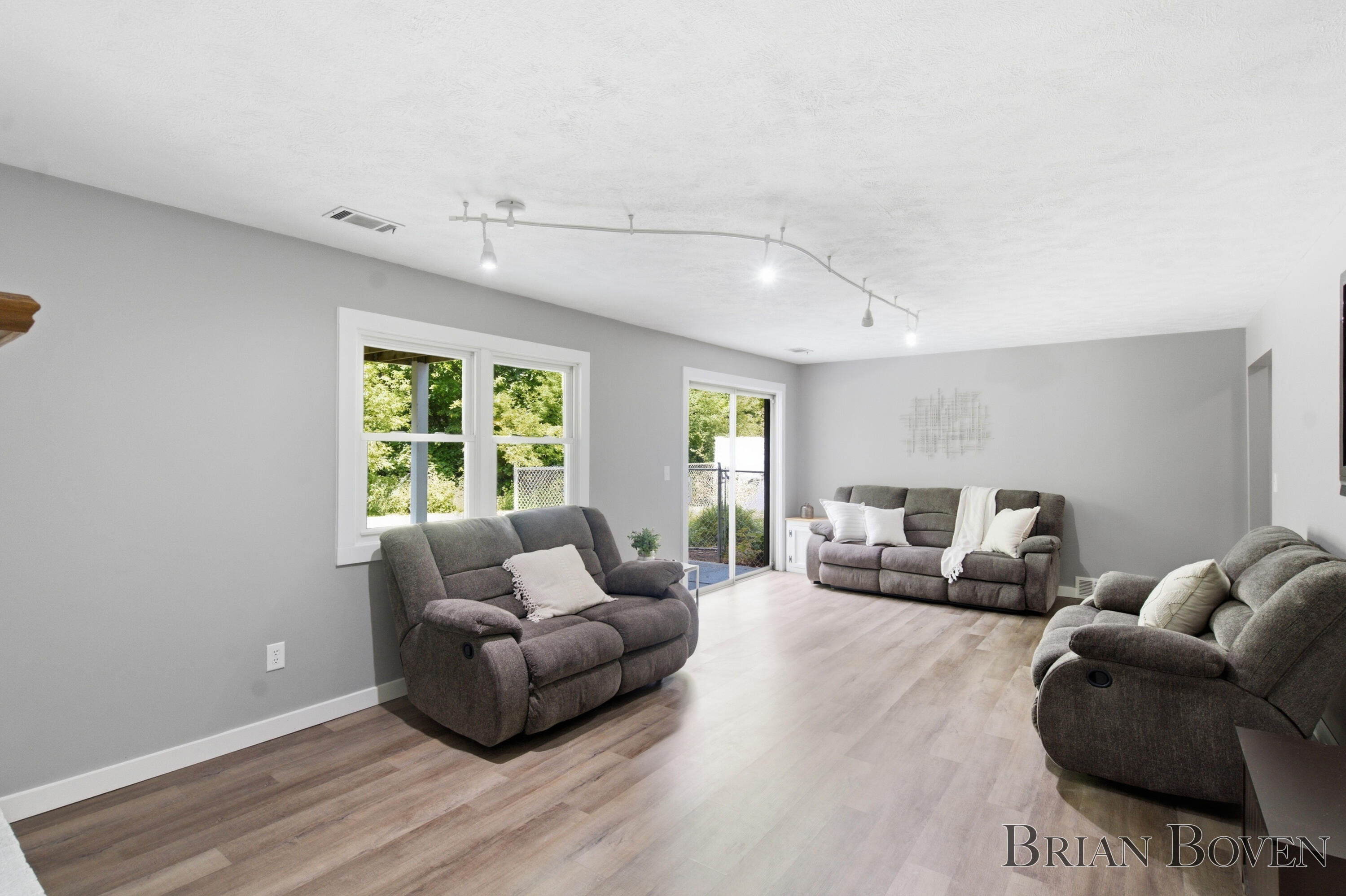 2704 Copper Hill Drive NE Grand Rapids MI 49525