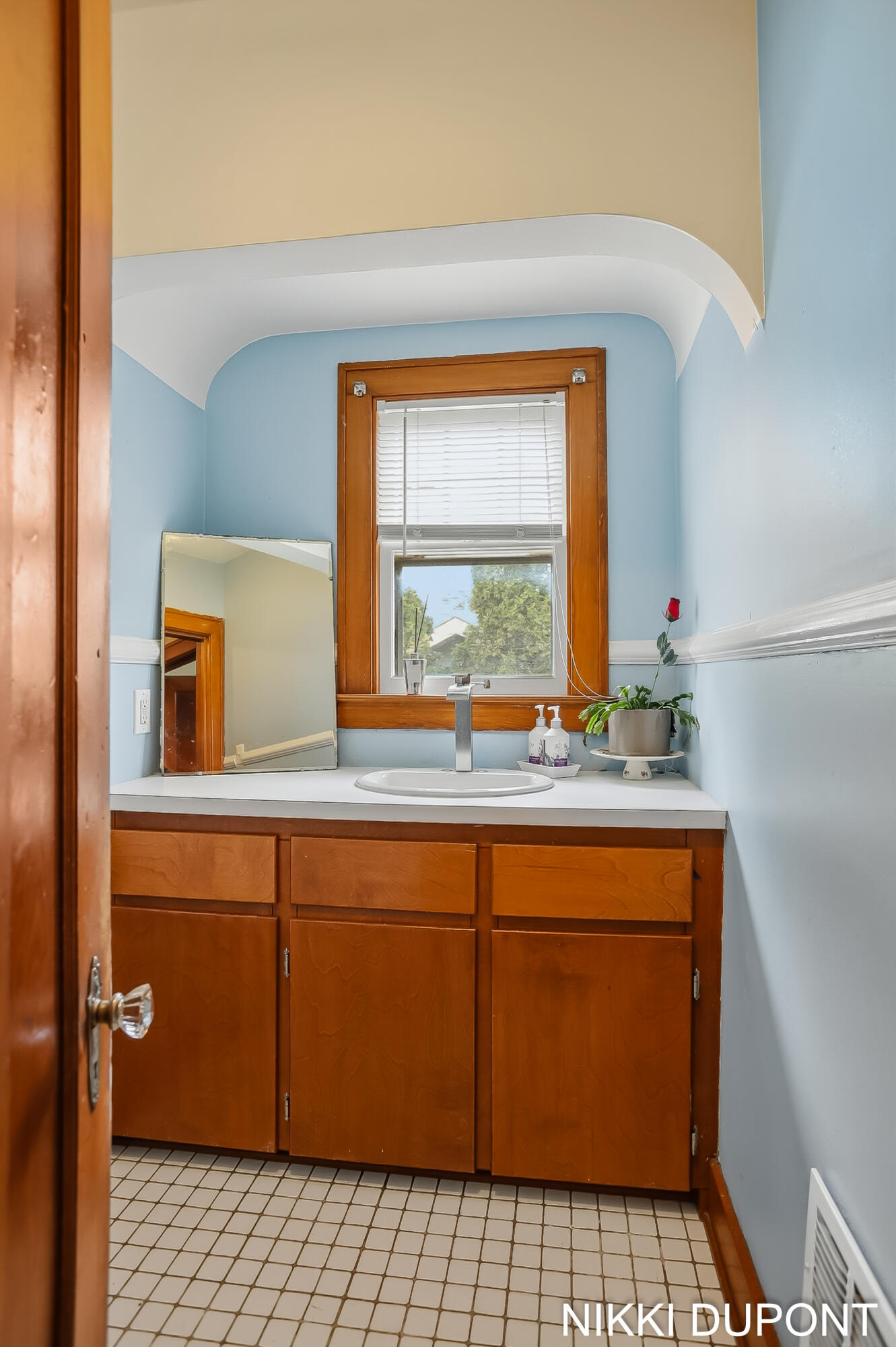 62 W 22nd Street Holland MI 49423