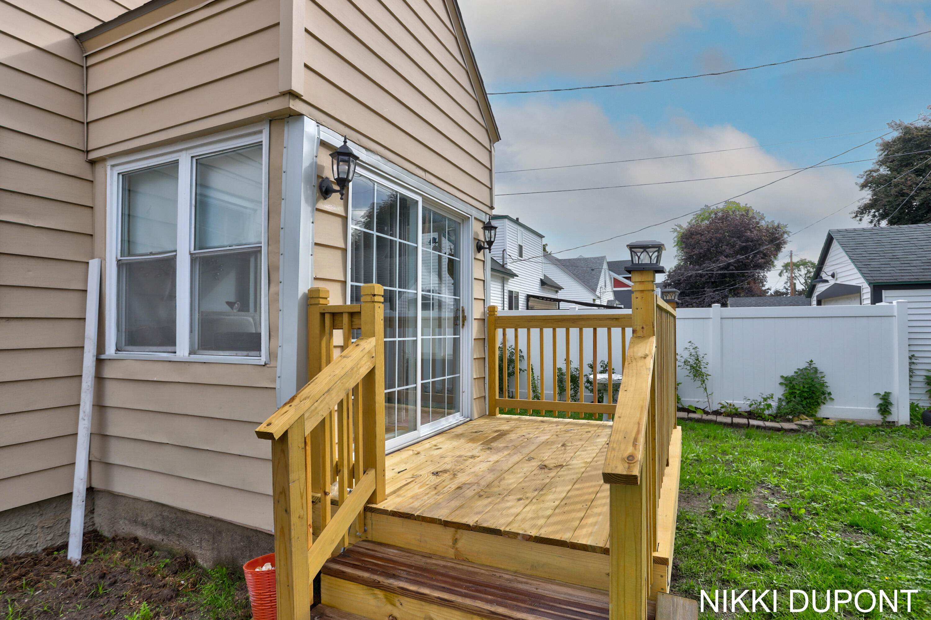 62 W 22nd Street Holland MI 49423