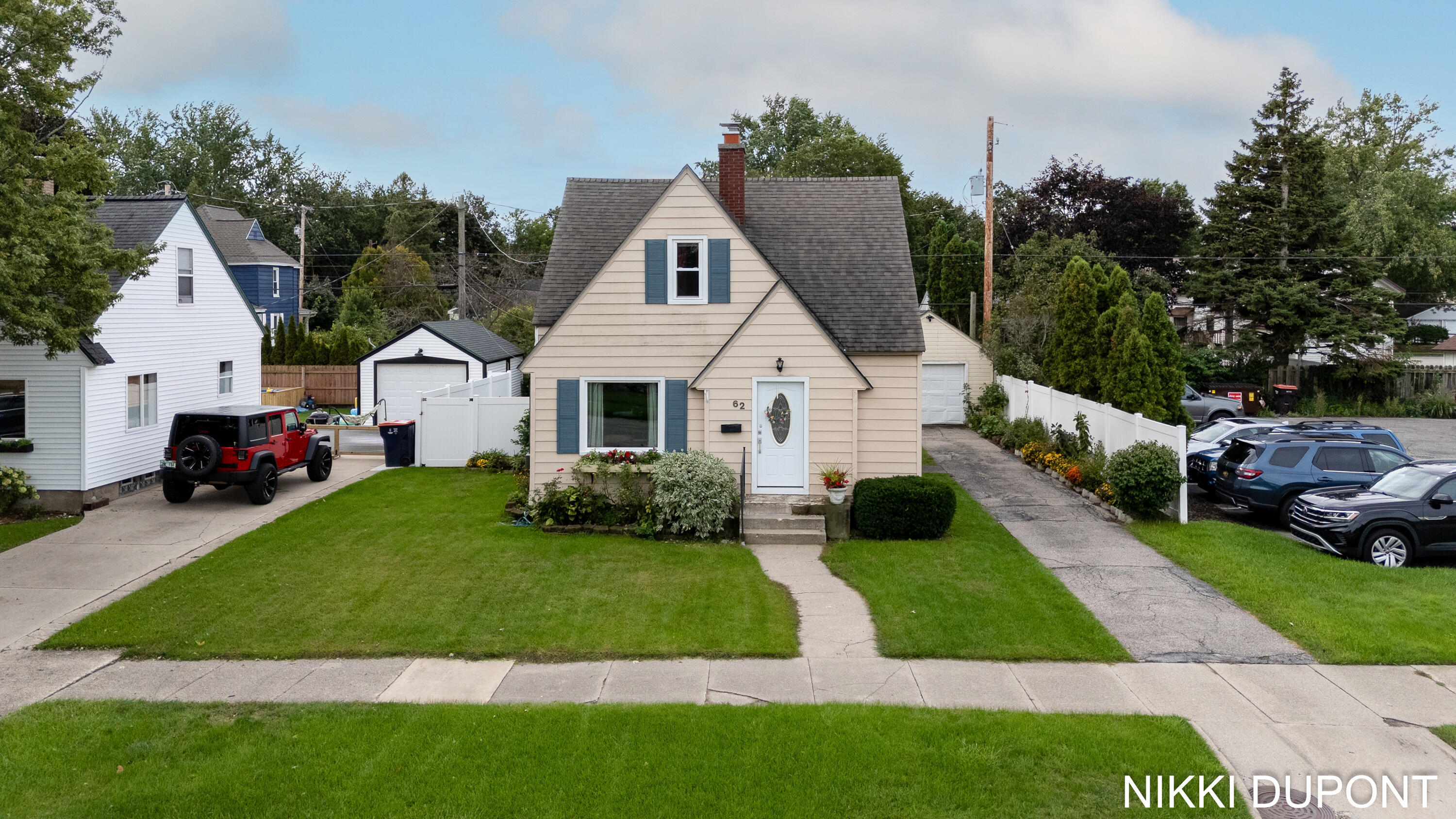 62 W 22nd Street Holland MI 49423