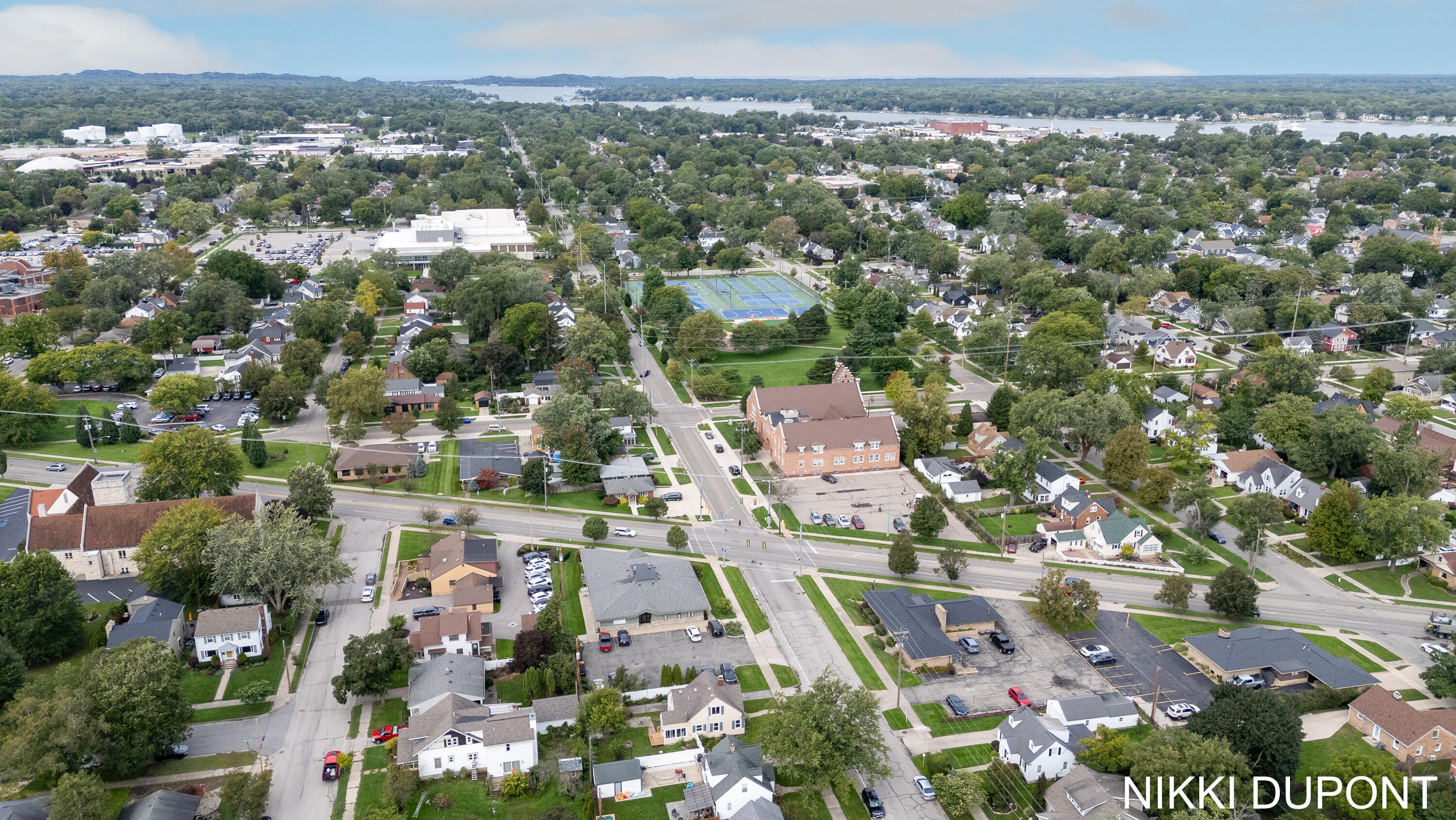 62 W 22nd Street Holland MI 49423