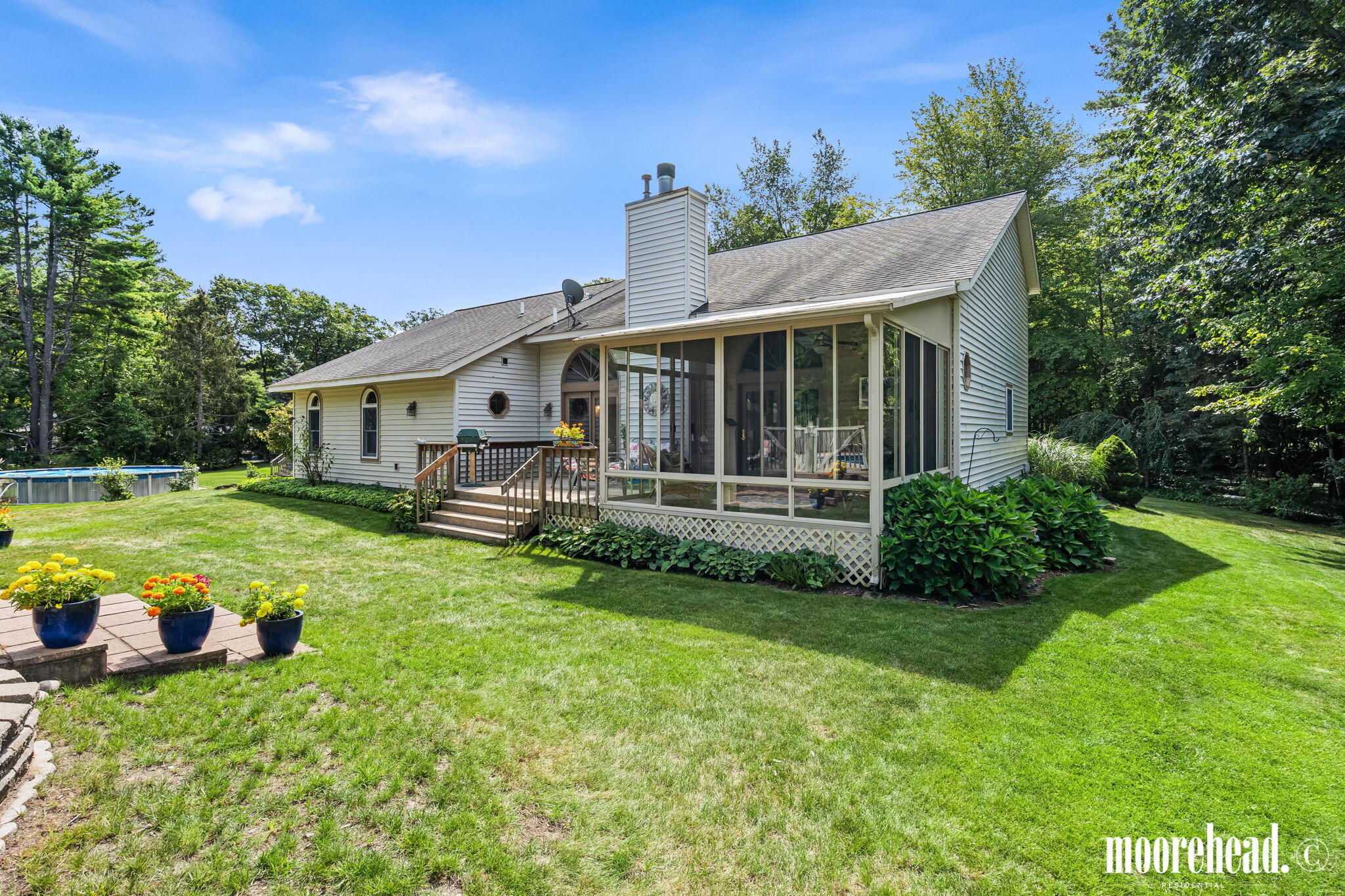 17047 Lincoln Street Grand Haven MI 49417