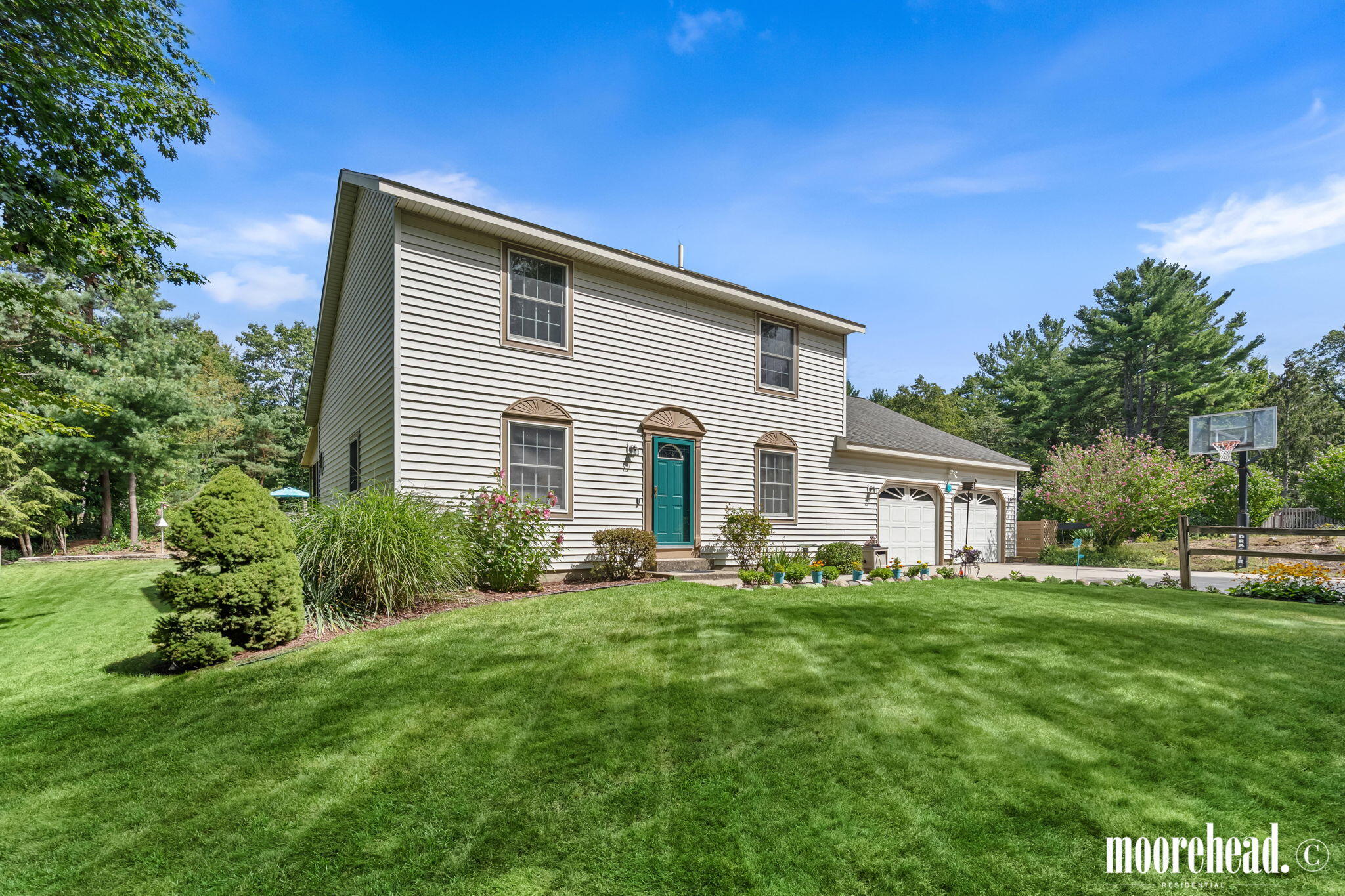 17047 Lincoln Street Grand Haven MI 49417