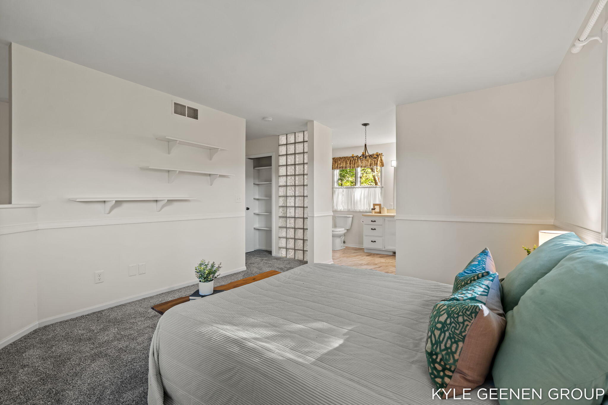 414 Spear Street Saugatuck MI 49453