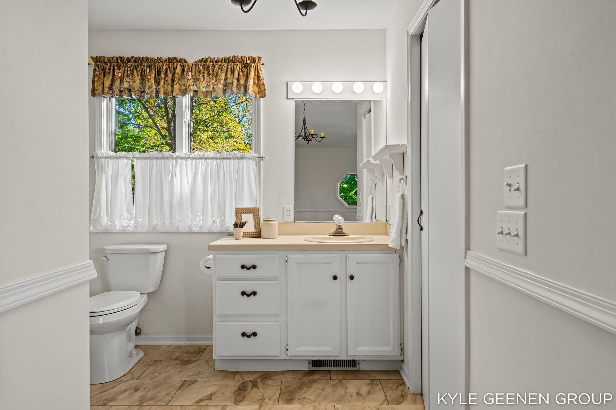 414 Spear Street Saugatuck MI 49453