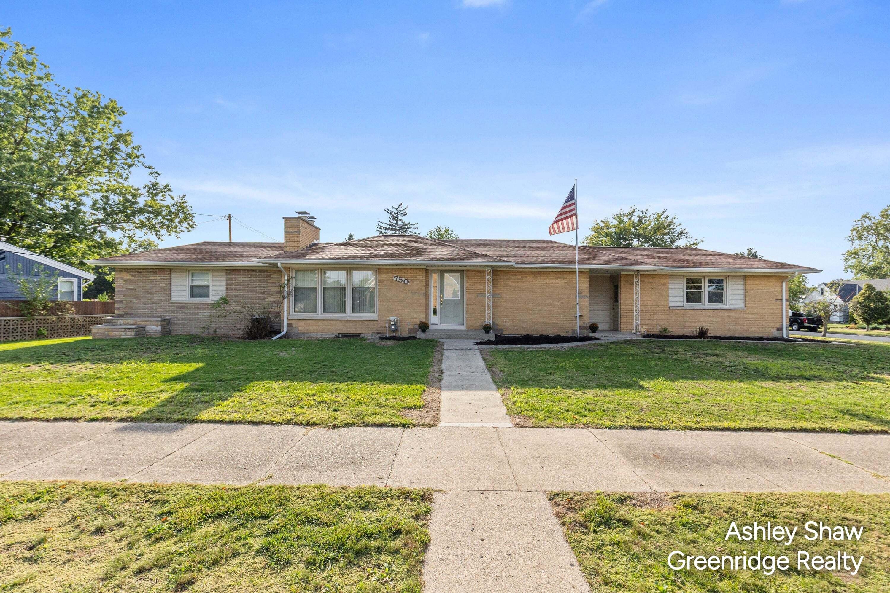 750 Pine Avenue Holland MI 49423