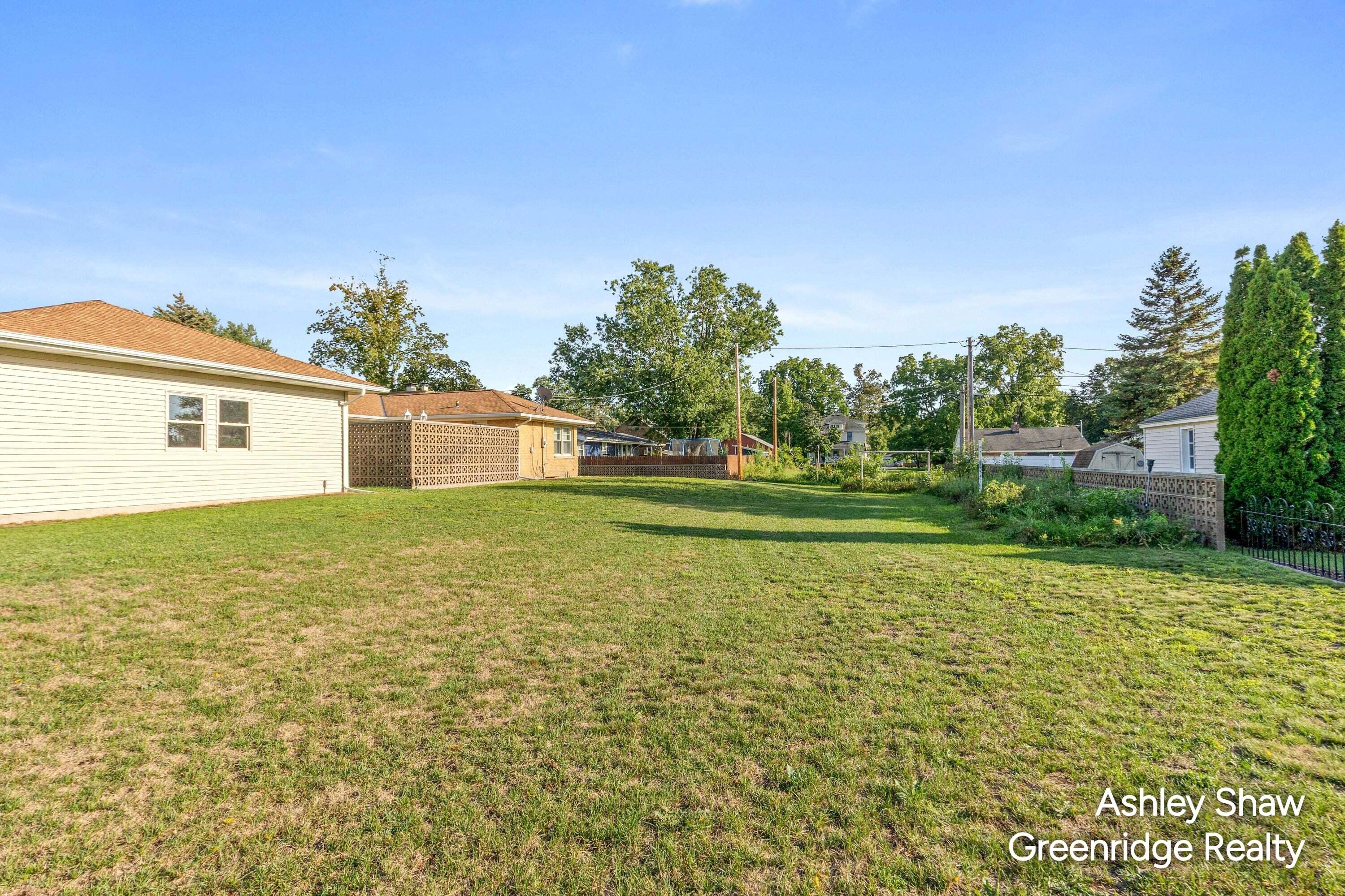 750 Pine Avenue Holland MI 49423