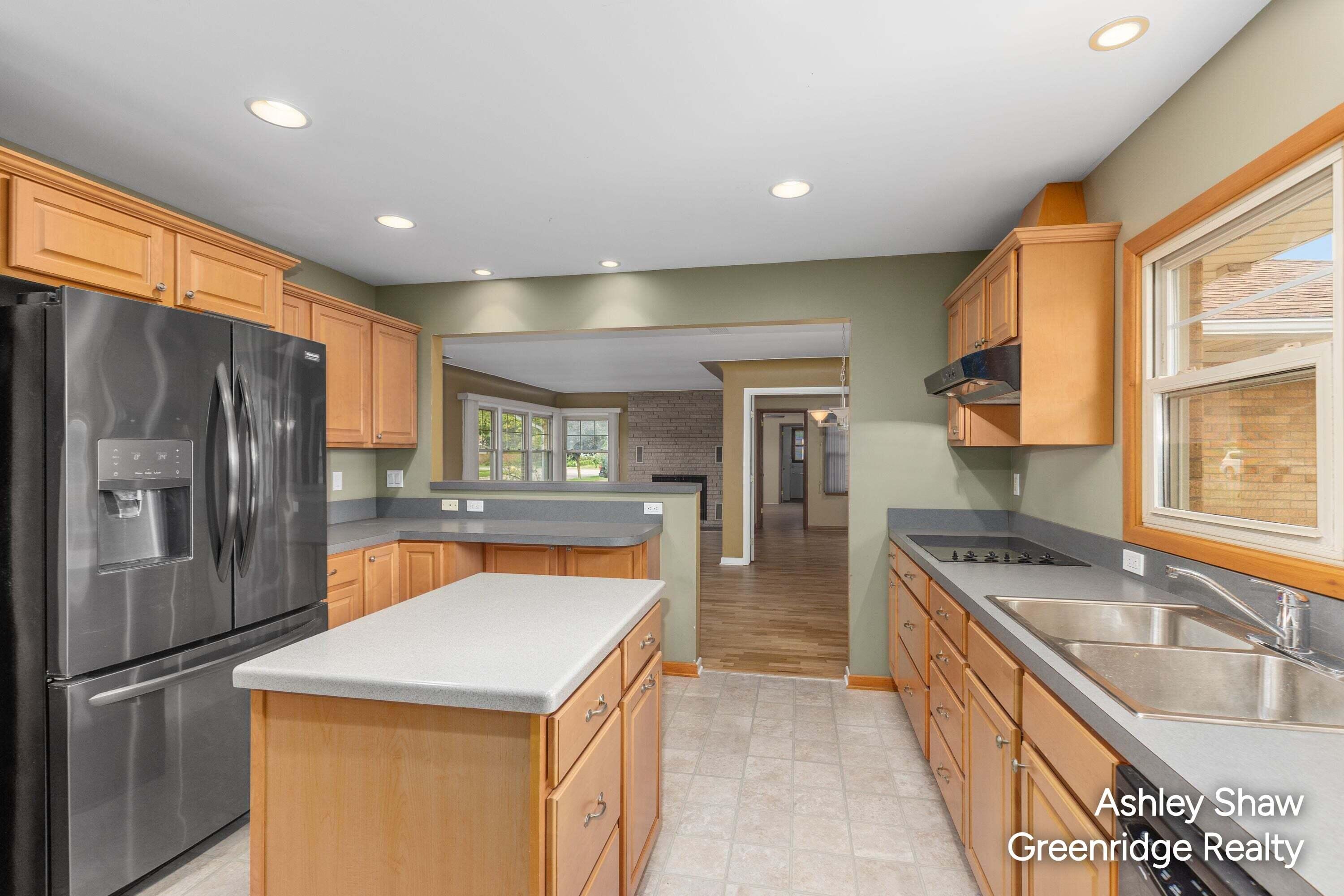 750 Pine Avenue Holland MI 49423