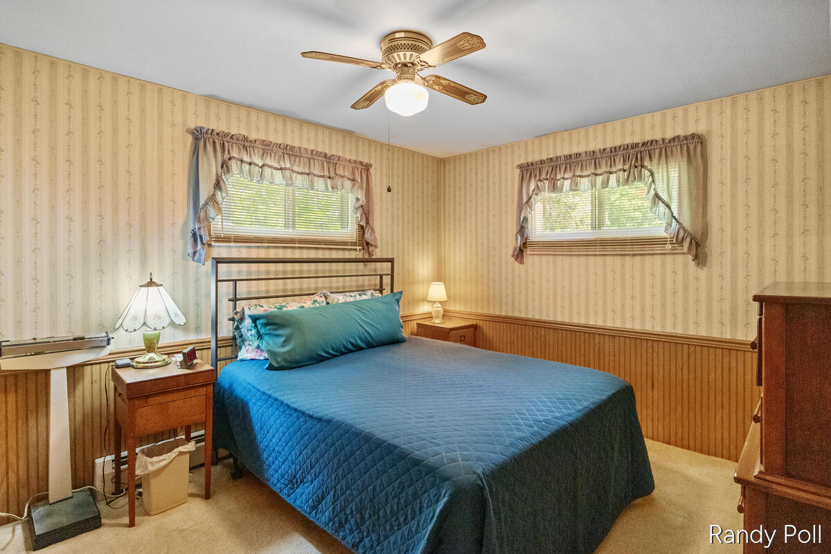 302 S Brooks Road S Muskegon MI 49442