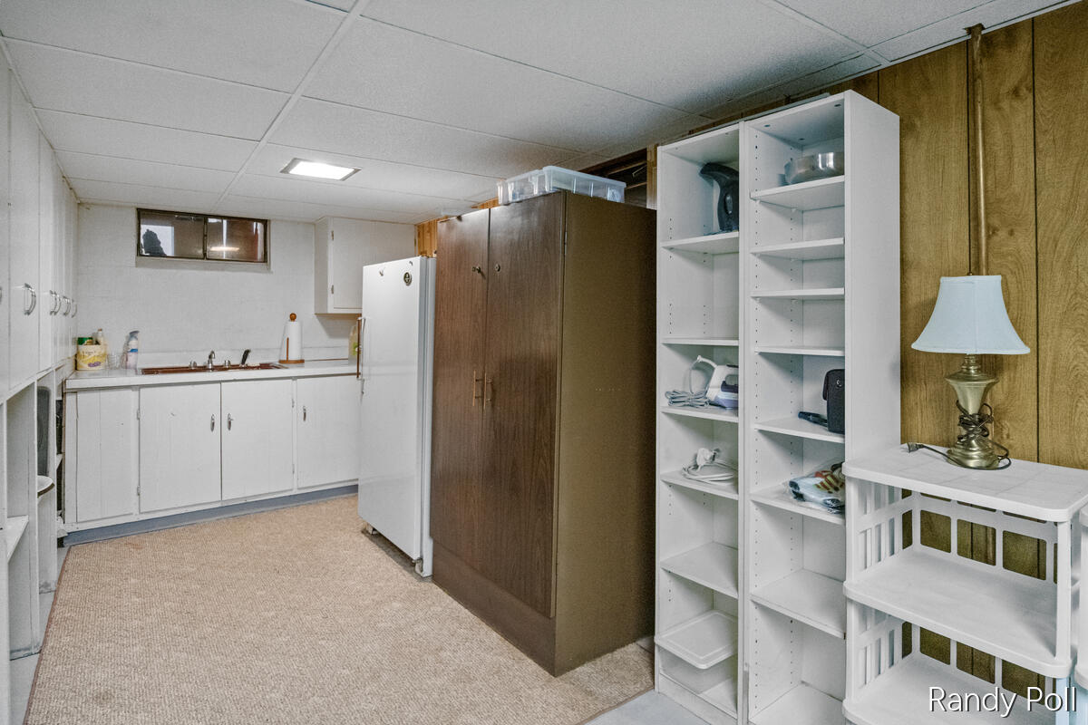 302 S Brooks Road S Muskegon MI 49442