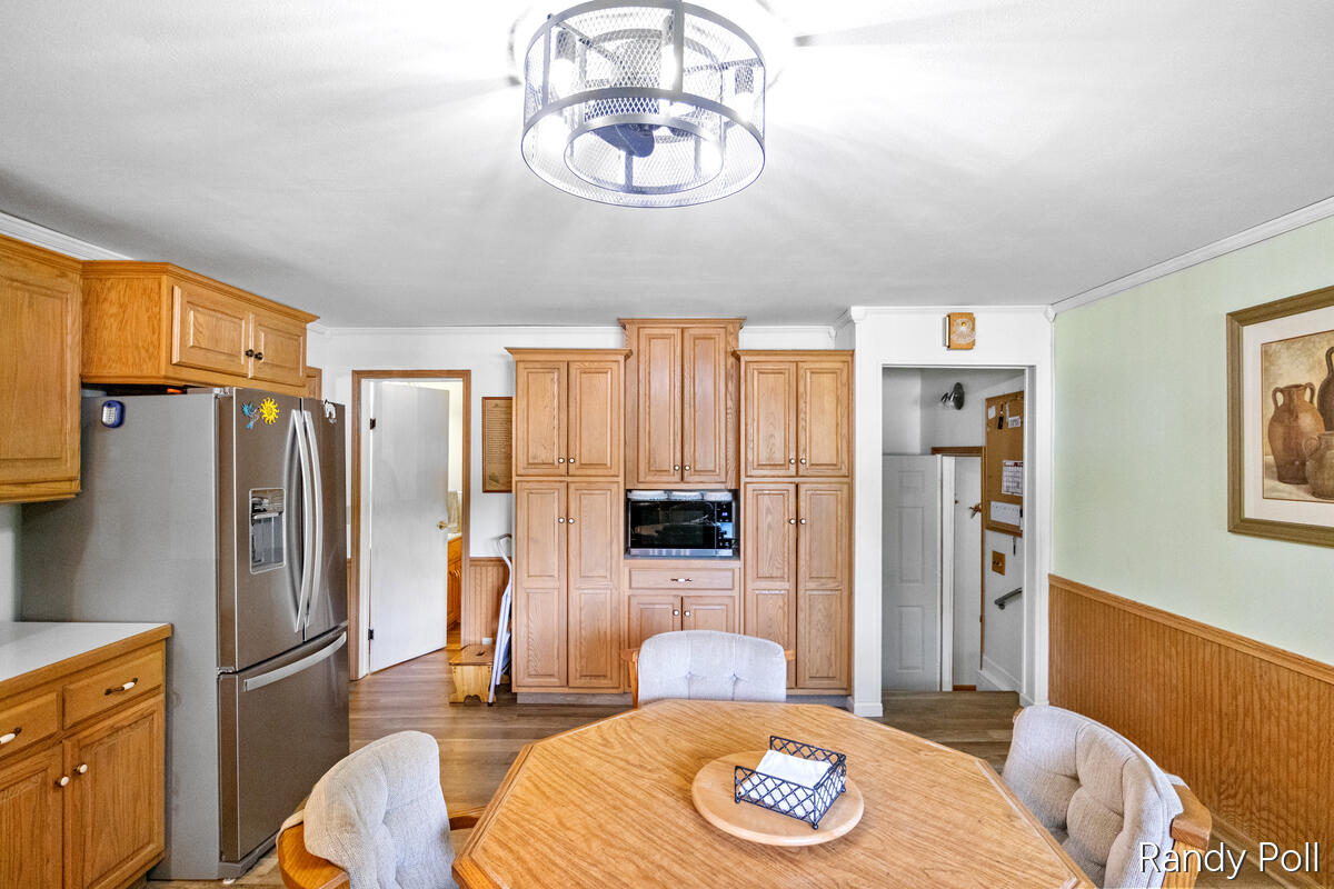 302 S Brooks Road S Muskegon MI 49442