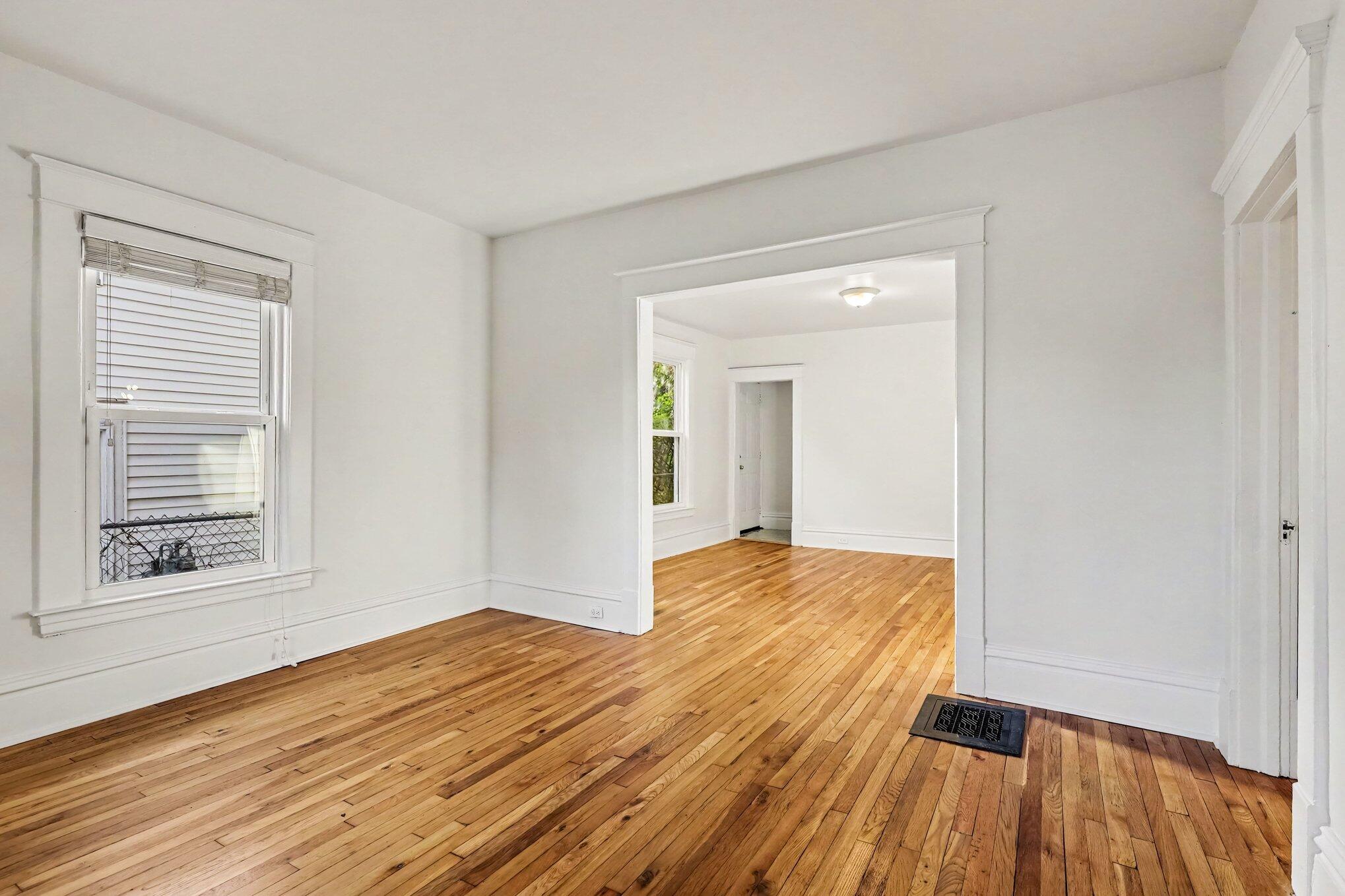 842 Hall Street SE Grand Rapids MI 49507
