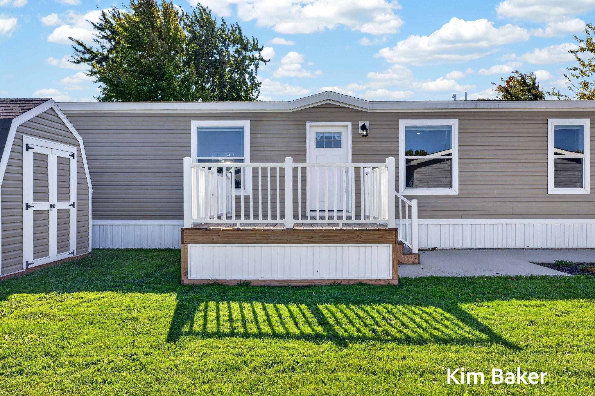 3516 Stephanie Jo Lane Zeeland MI 49464