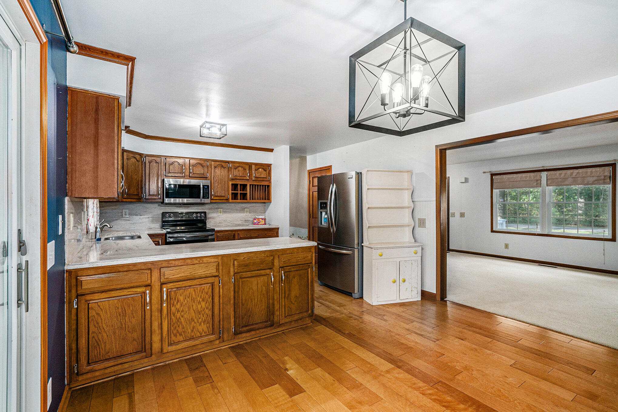 68881 3rd Street Edwardsburg MI 49112