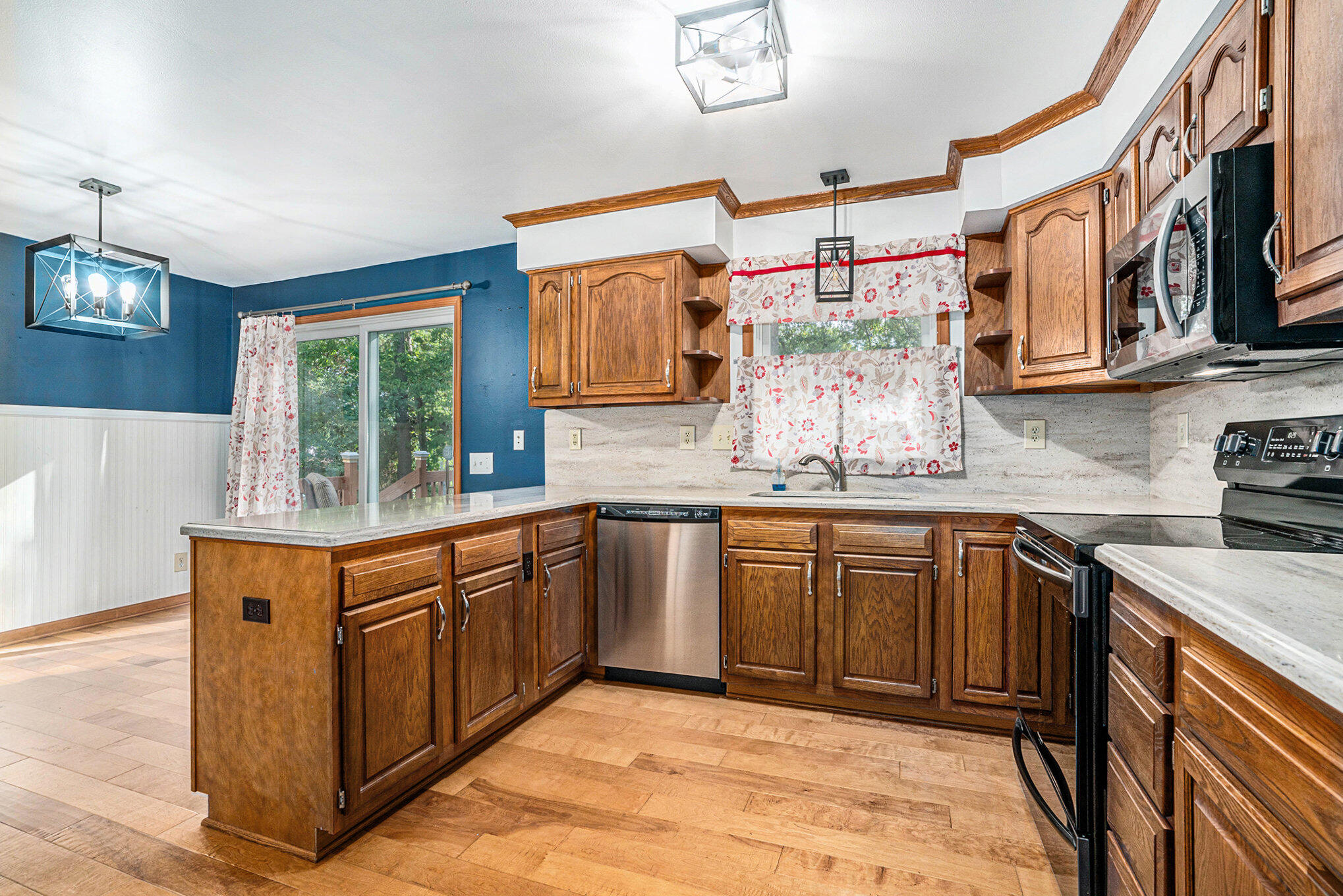 68881 3rd Street Edwardsburg MI 49112