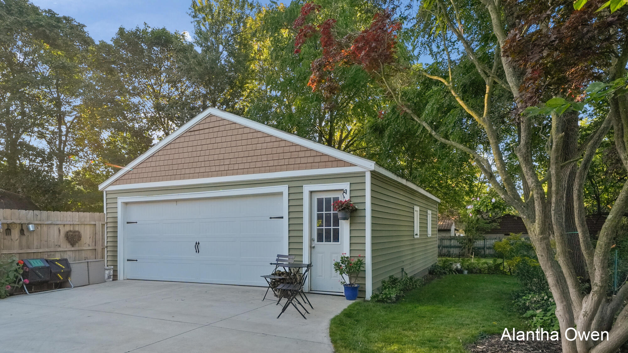 2205 W Main Street Kalamazoo MI 49006
