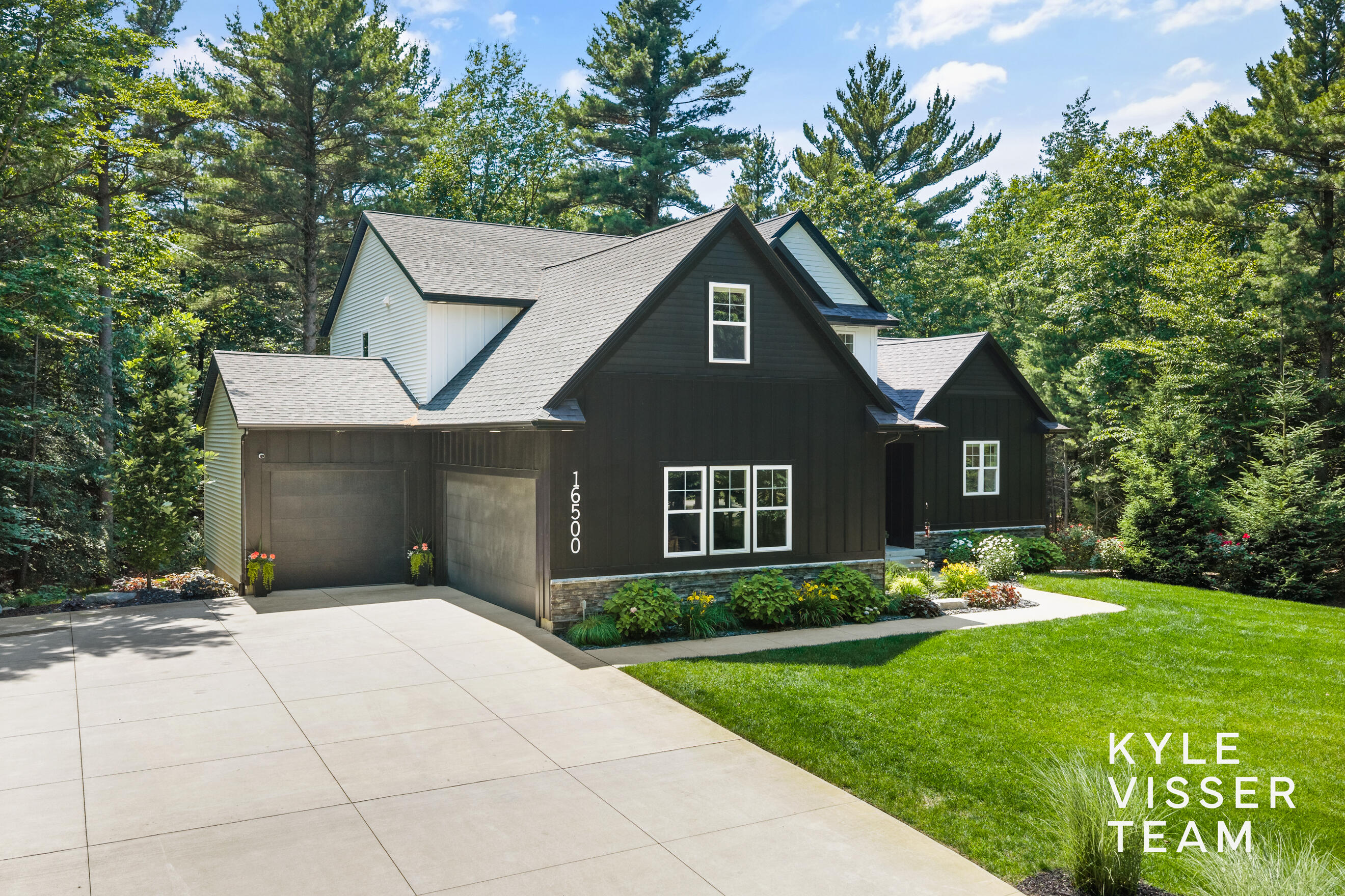 16500 Haven Woods Court West Olive MI 49460