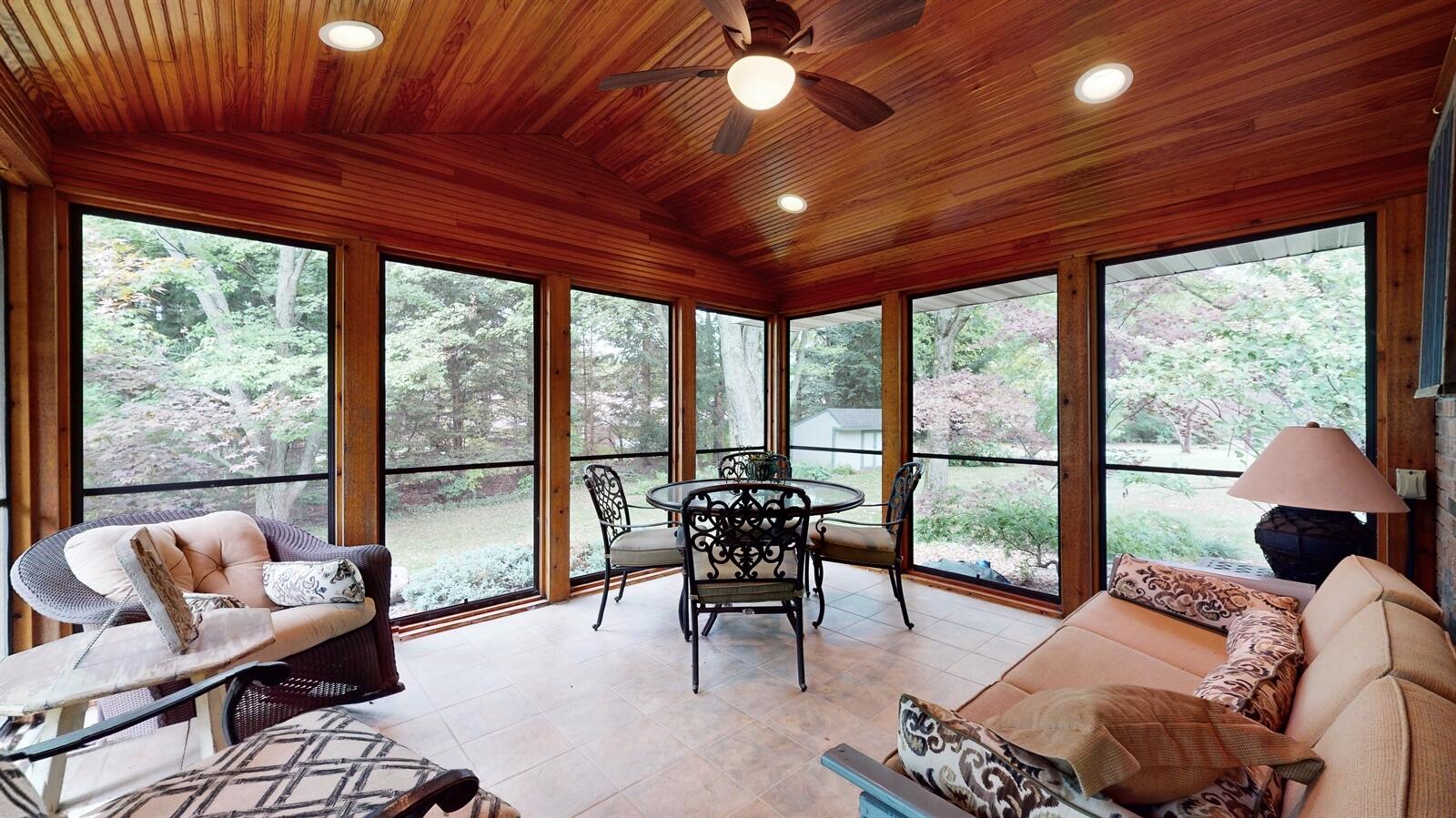 15677 Gardner Road Galien MI 49113