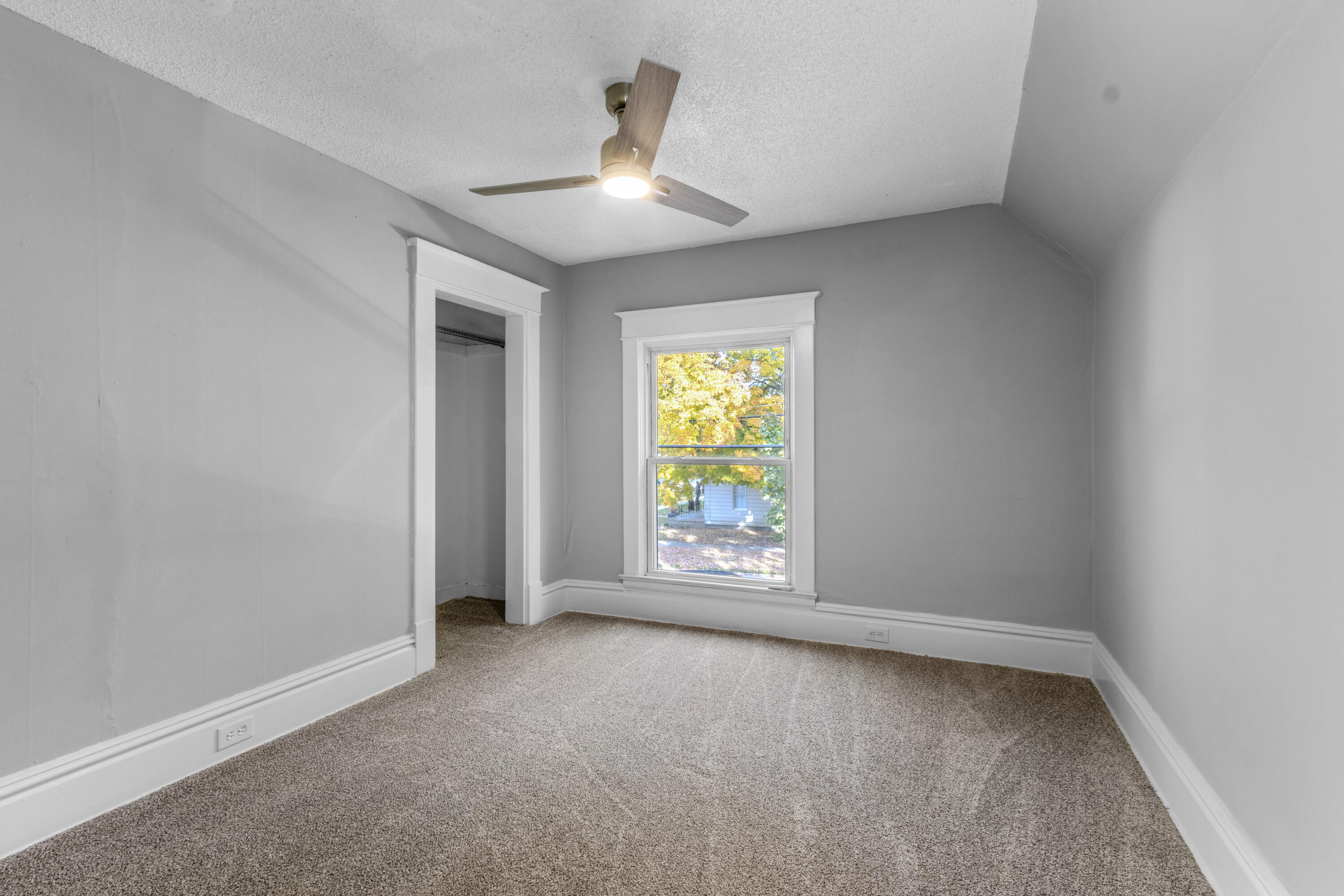 205 Lane Avenue SW Grand Rapids MI 49504