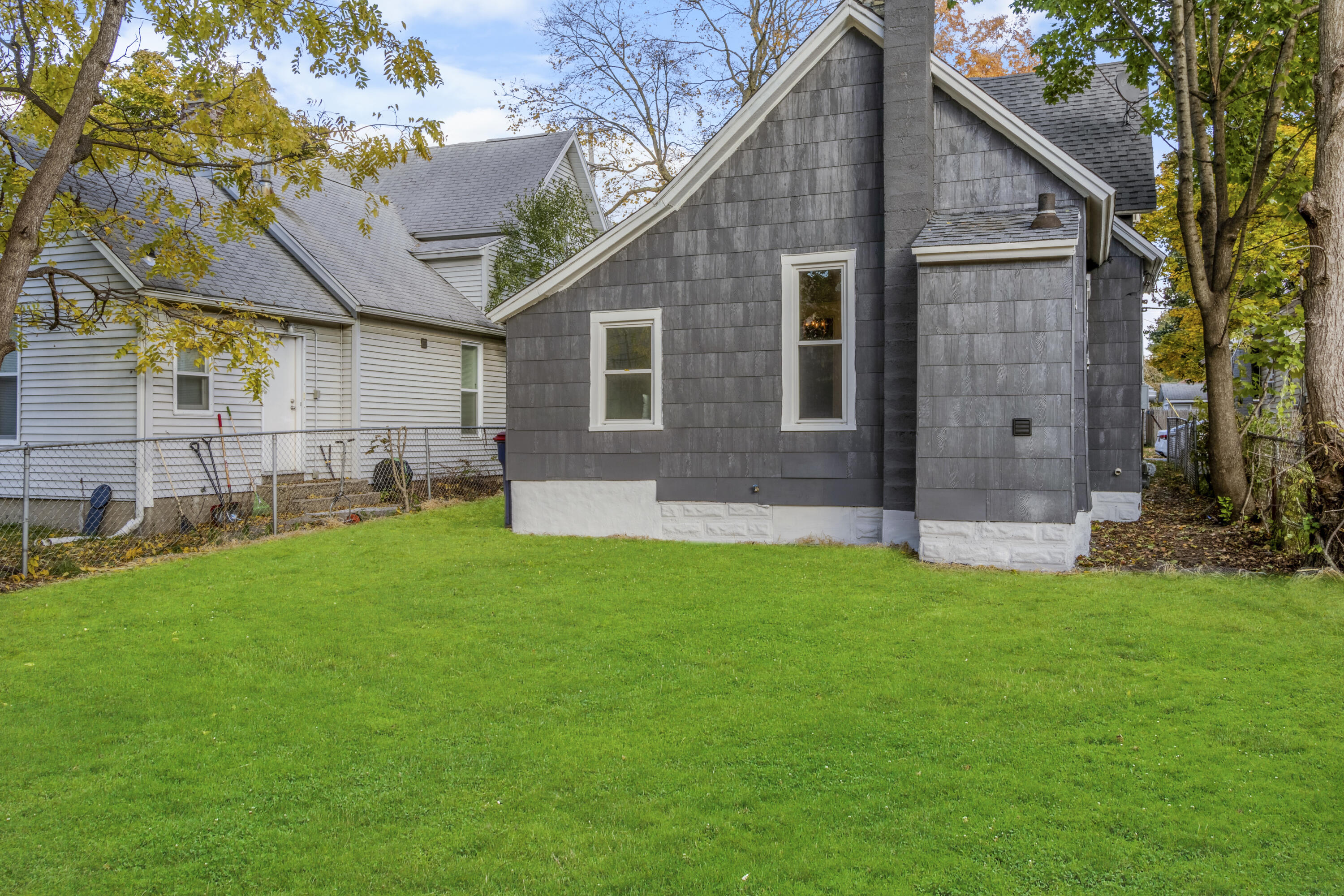 205 Lane Avenue SW Grand Rapids MI 49504