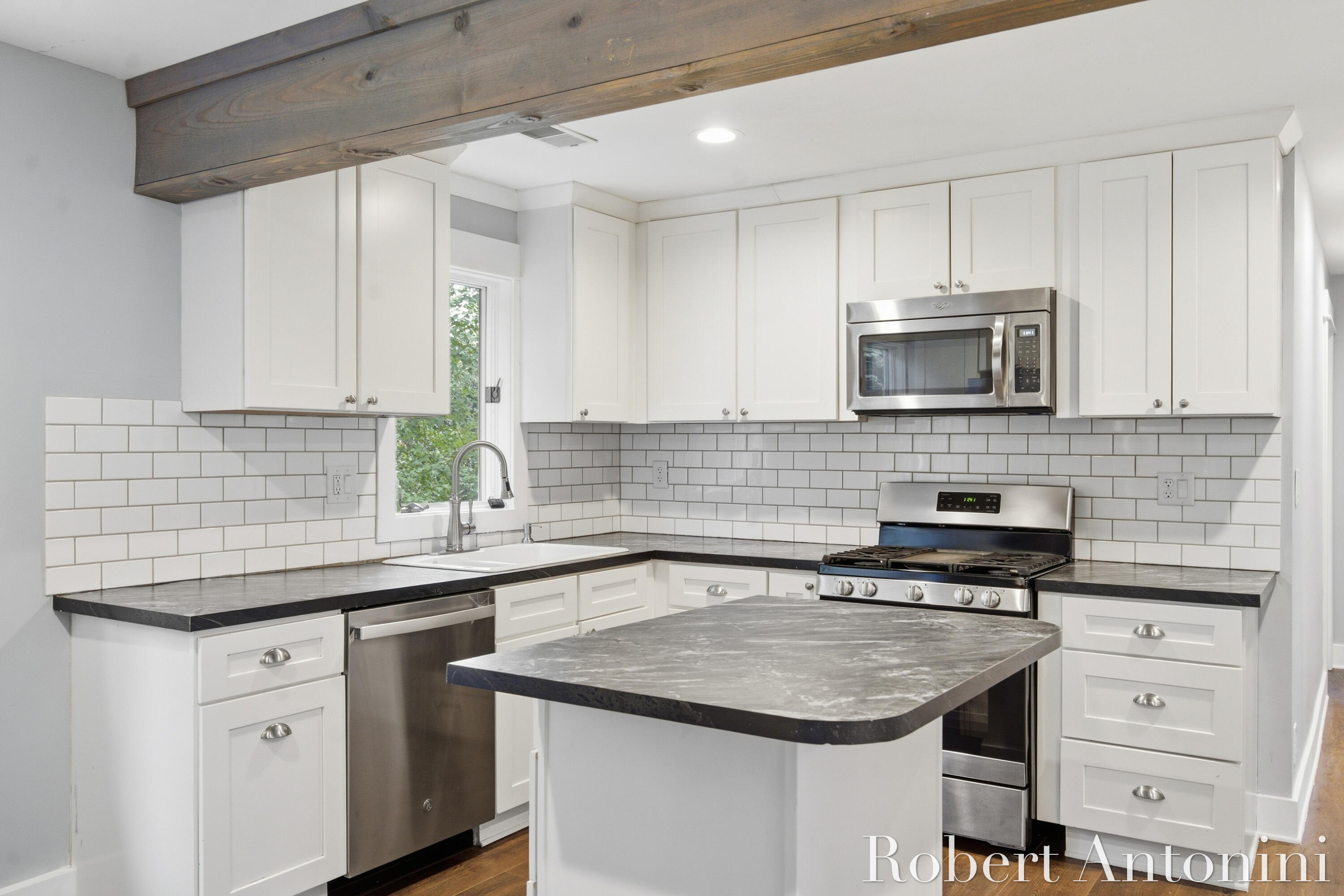 3630 Michigan Street NE Grand Rapids MI 49525