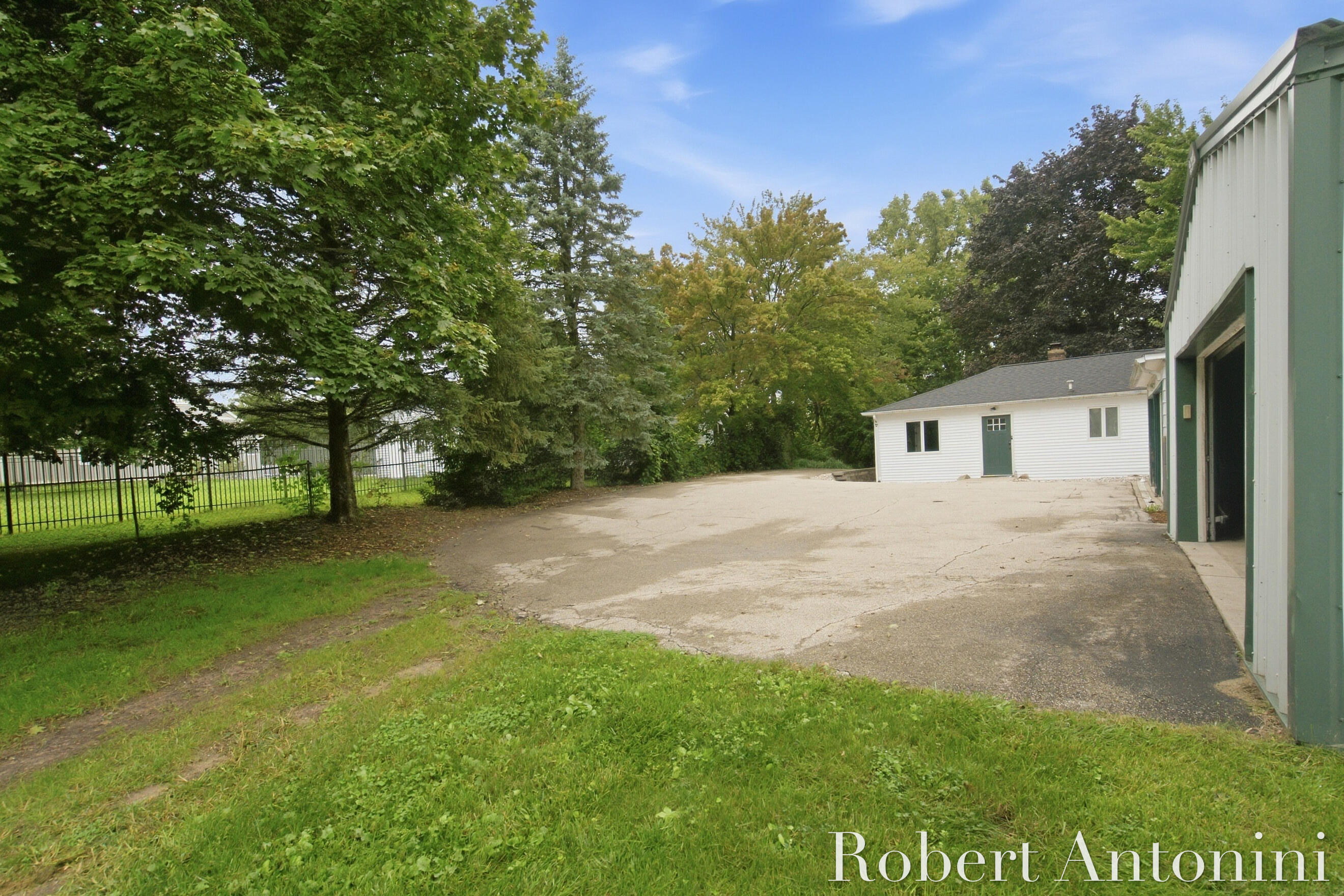3630 Michigan Street NE Grand Rapids MI 49525