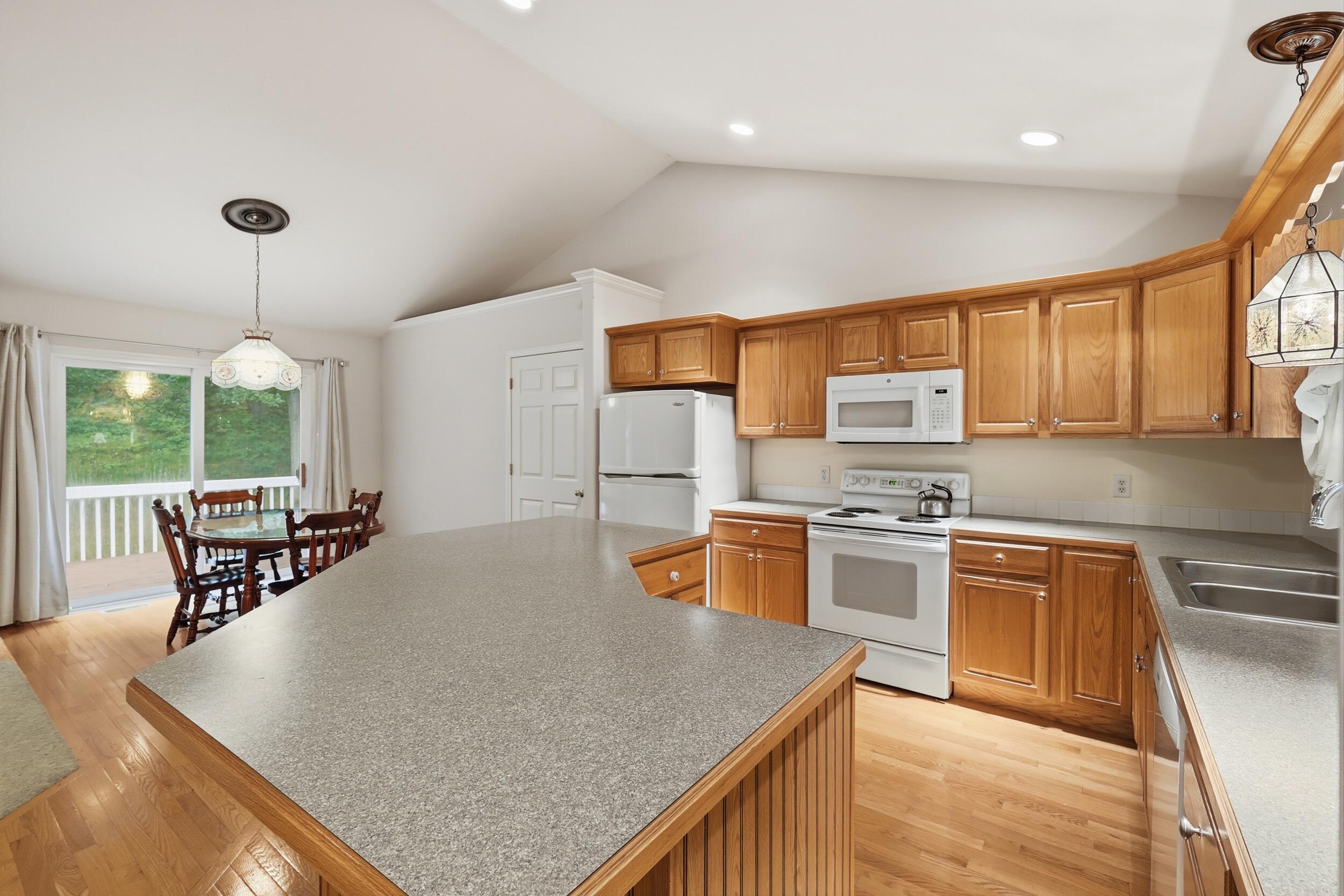 5075 Bonasa Drive NE Rockford MI 49341