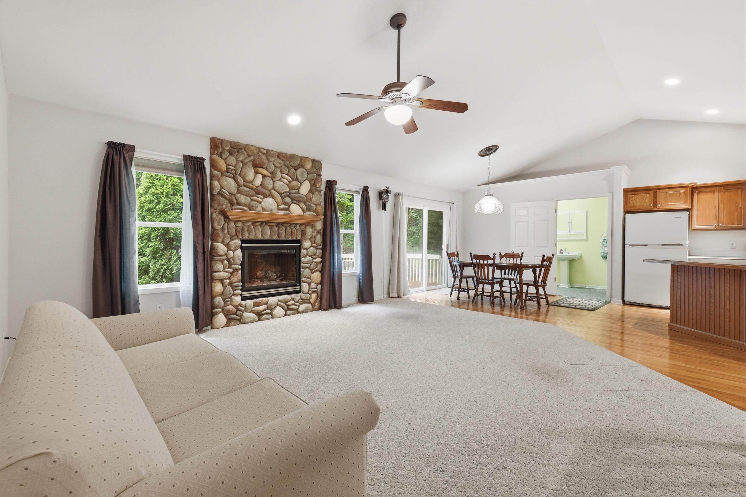 5075 Bonasa Drive NE Rockford MI 49341