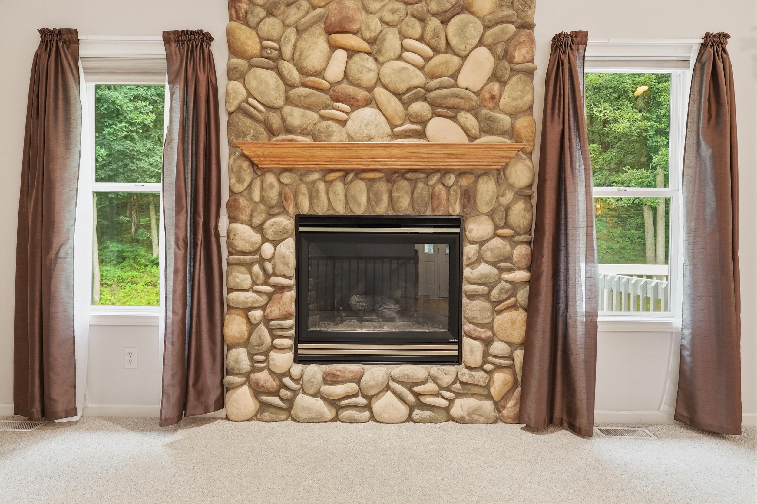 5075 Bonasa Drive NE Rockford MI 49341