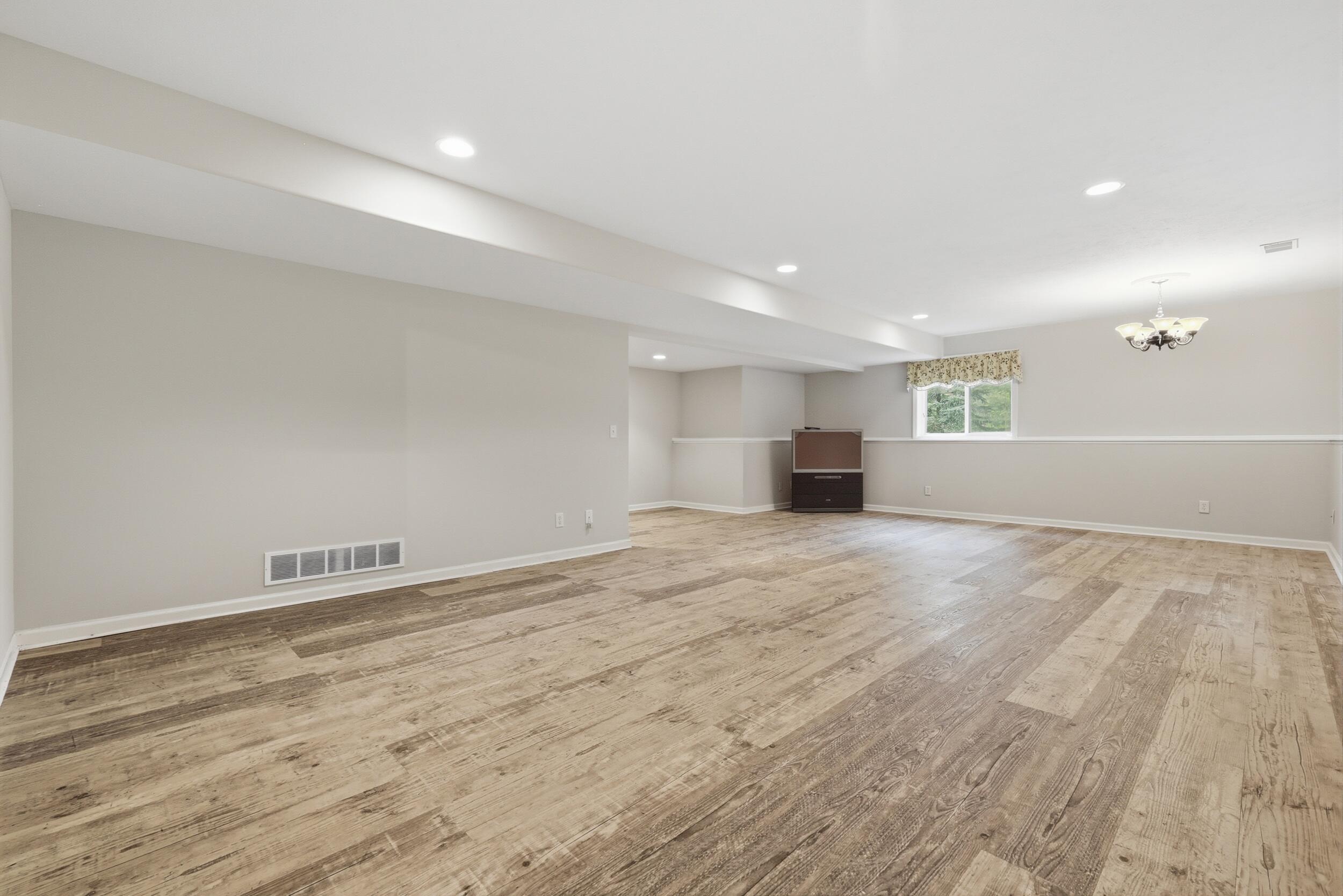 5075 Bonasa Drive NE Rockford MI 49341